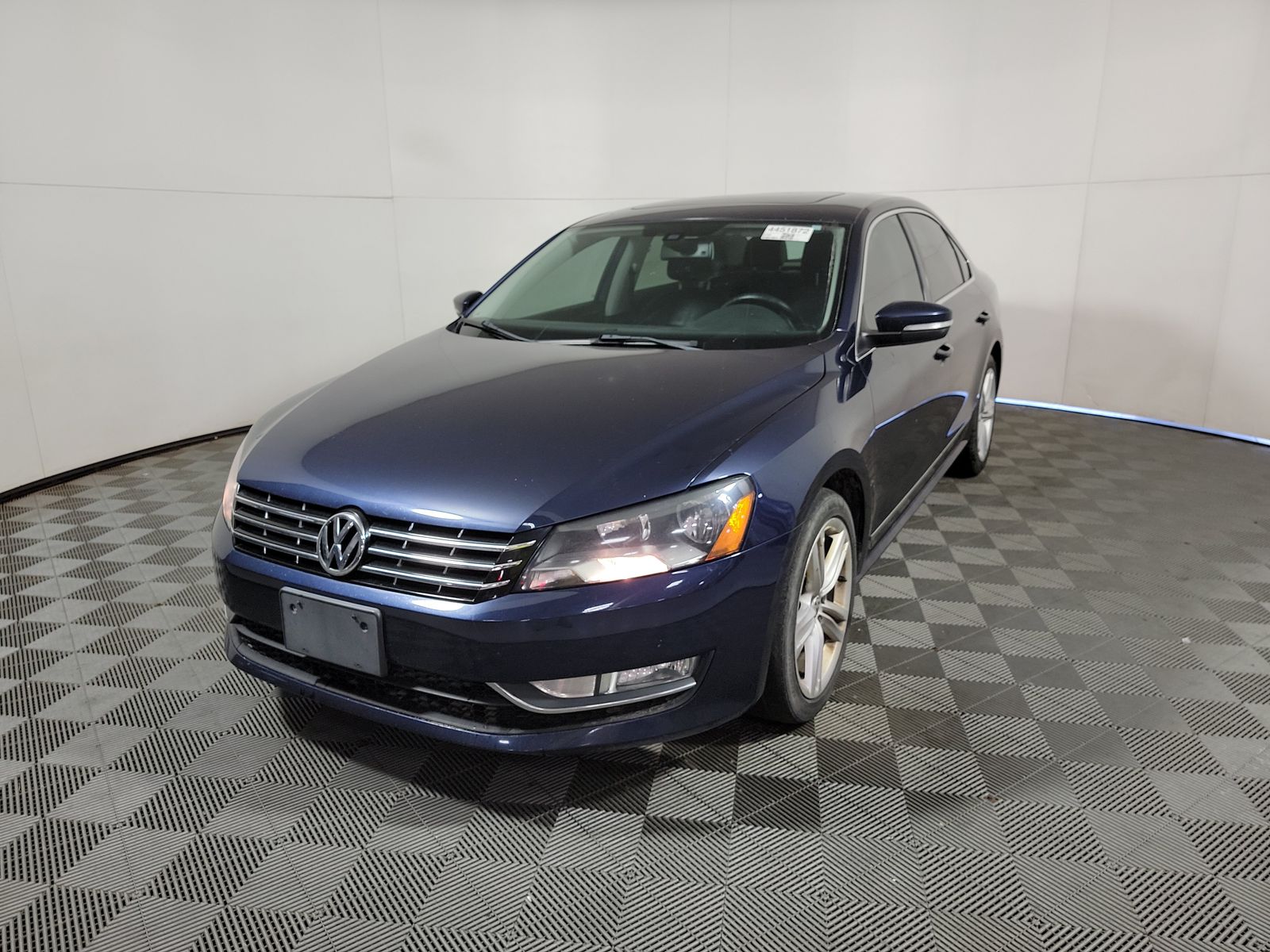 2013 Volkswagen Passat 2.0L TDI SEL Premium FWD