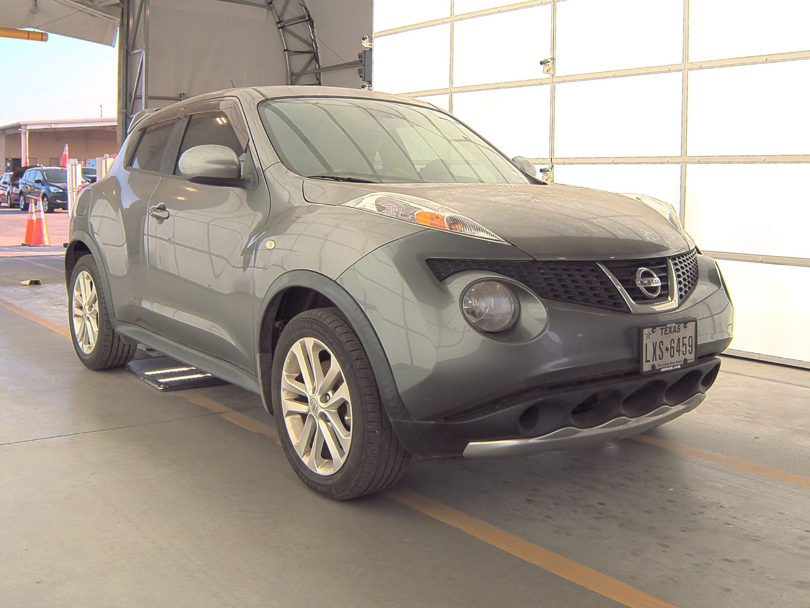 2012 Nissan JUKE SV FWD