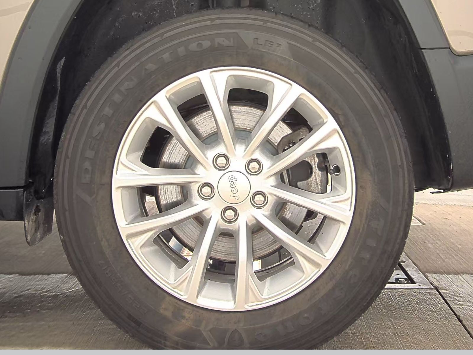 2019 Jeep Cherokee Latitude AWD