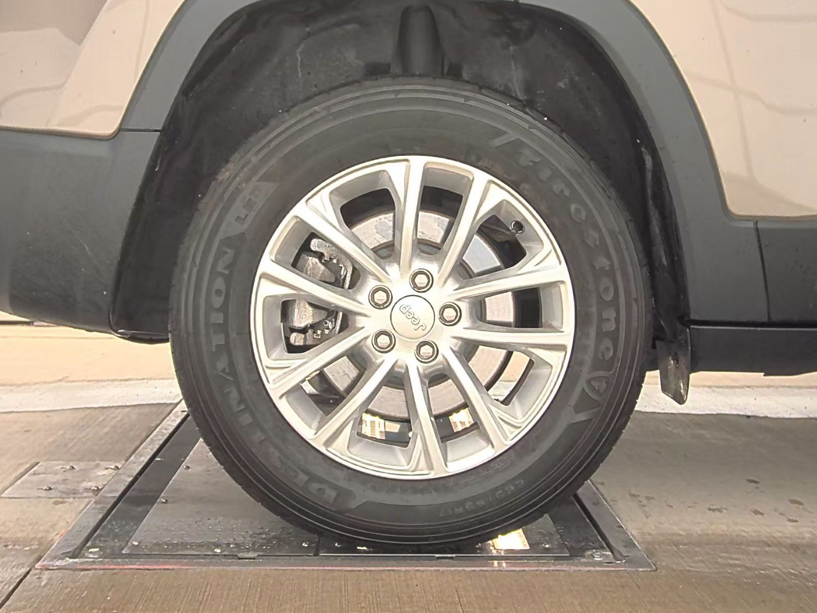 2019 Jeep Cherokee Latitude AWD