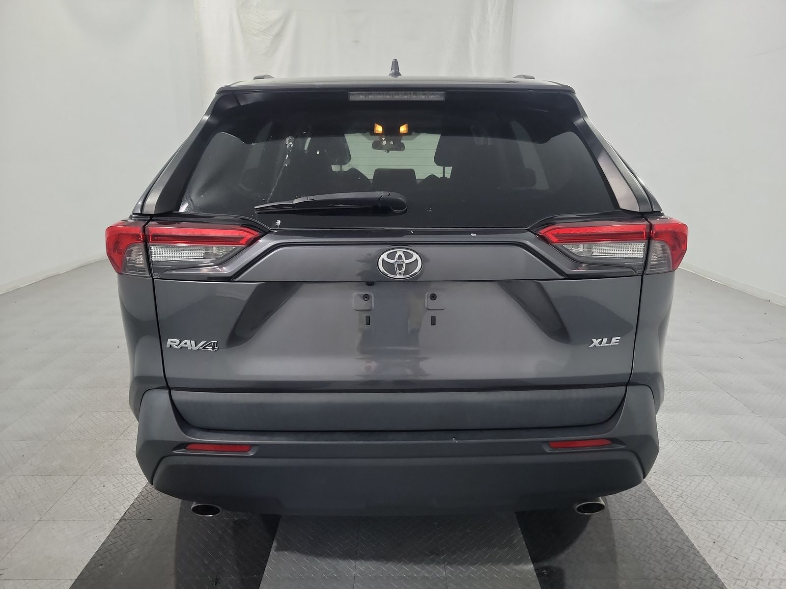 2021 Toyota RAV4 XLE FWD