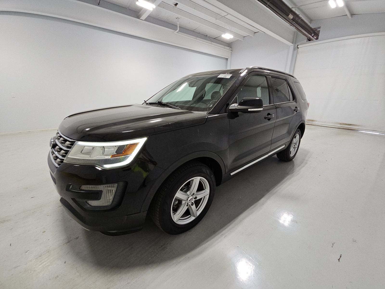 2016 Ford Explorer XLT AWD