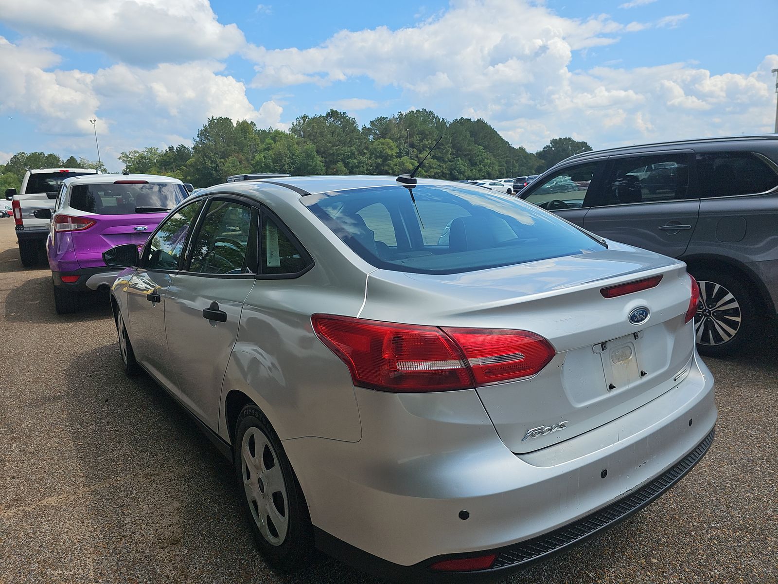 2016 Ford Focus S FWD