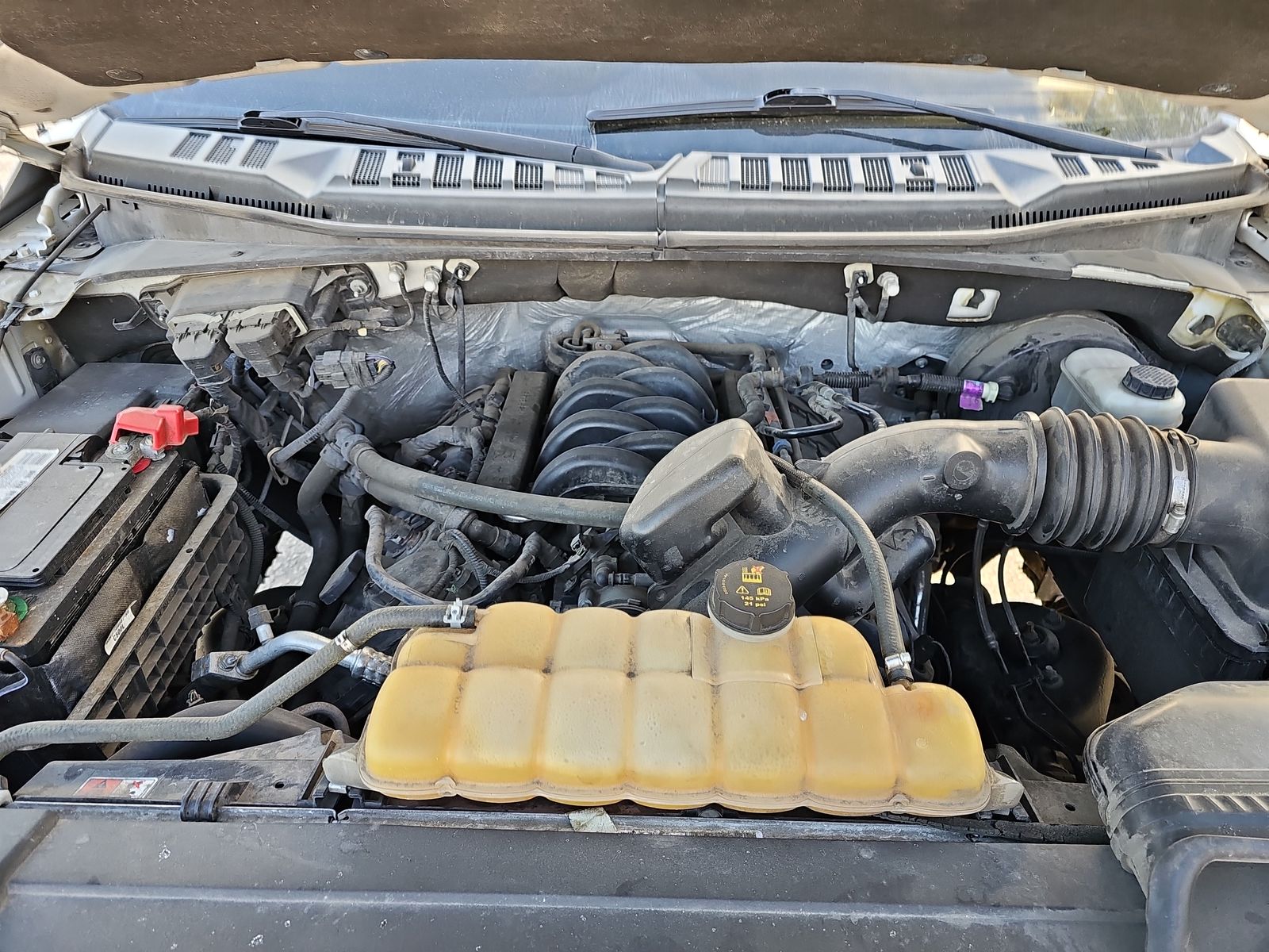 2015 Ford F-150 Lariat RWD