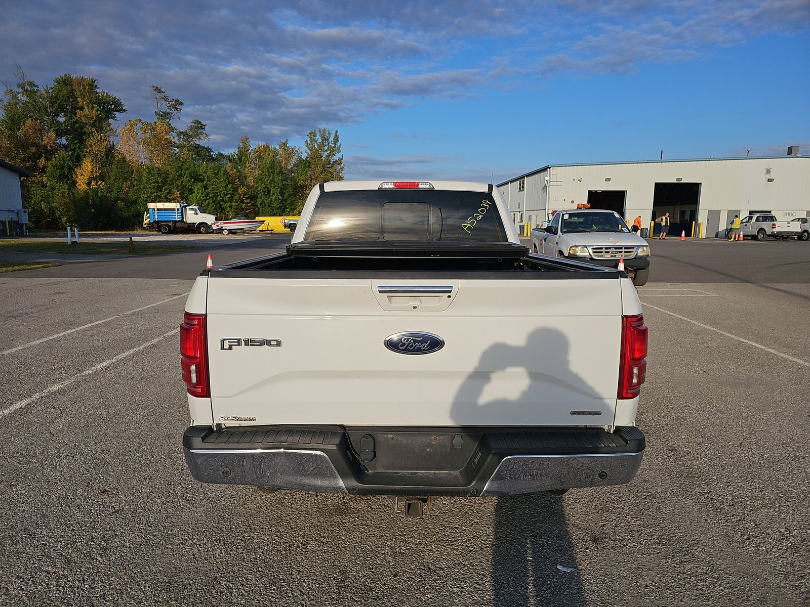 2015 Ford F-150 Lariat RWD