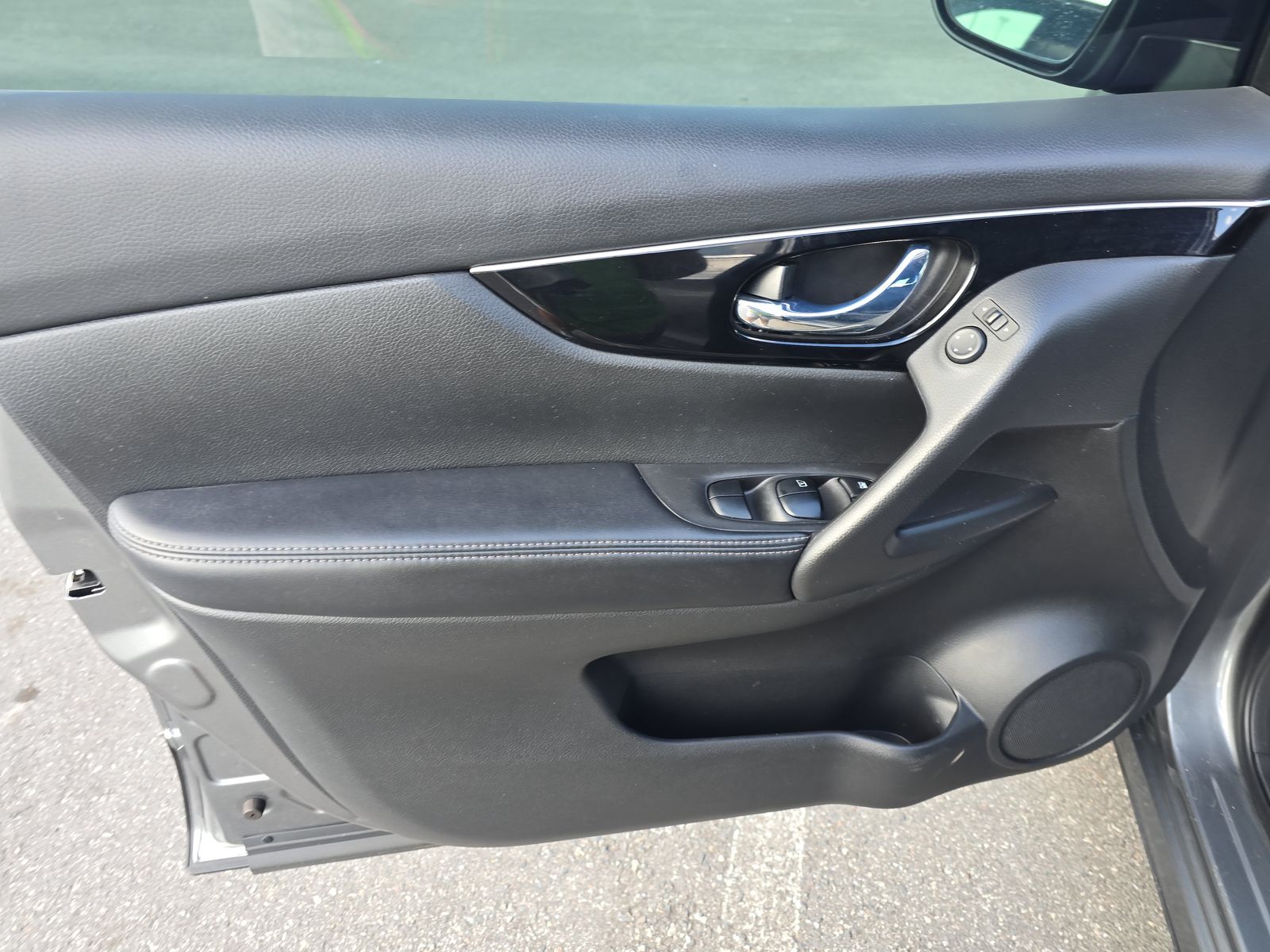 2018 Nissan Rogue Sport SL FWD