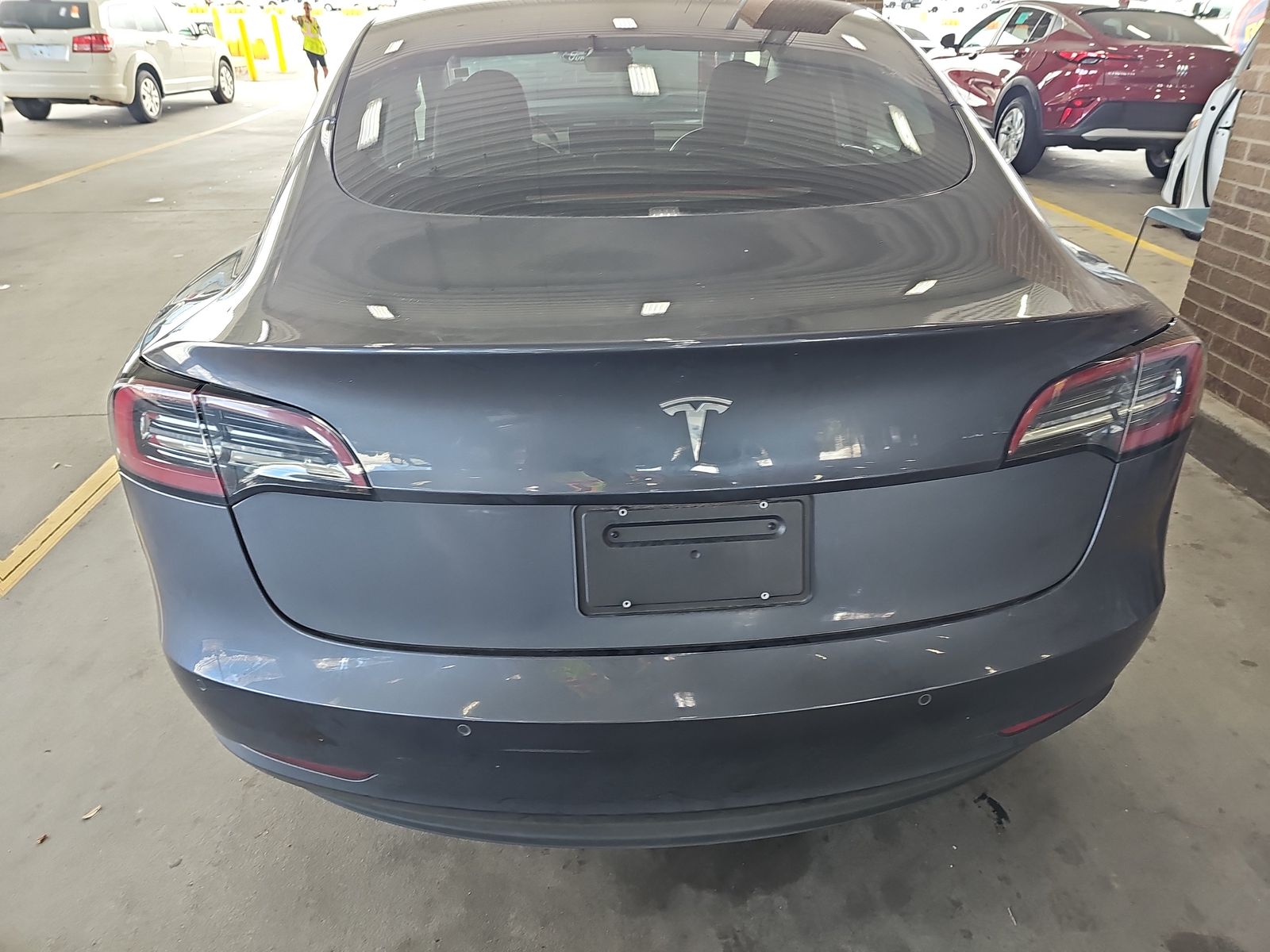 2021 Tesla Model 3 Standard Range Plus RWD