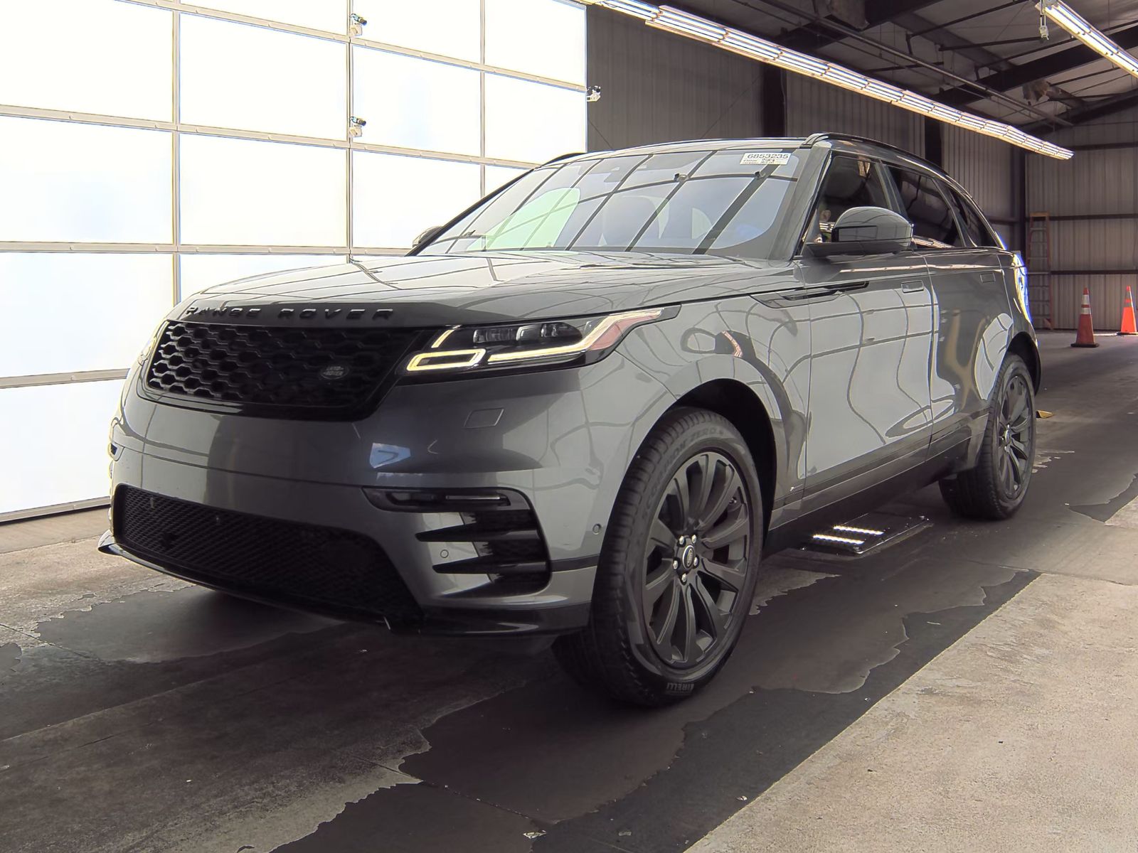 2019 Land Rover Range Rover Velar R-Dynamic SE AWD