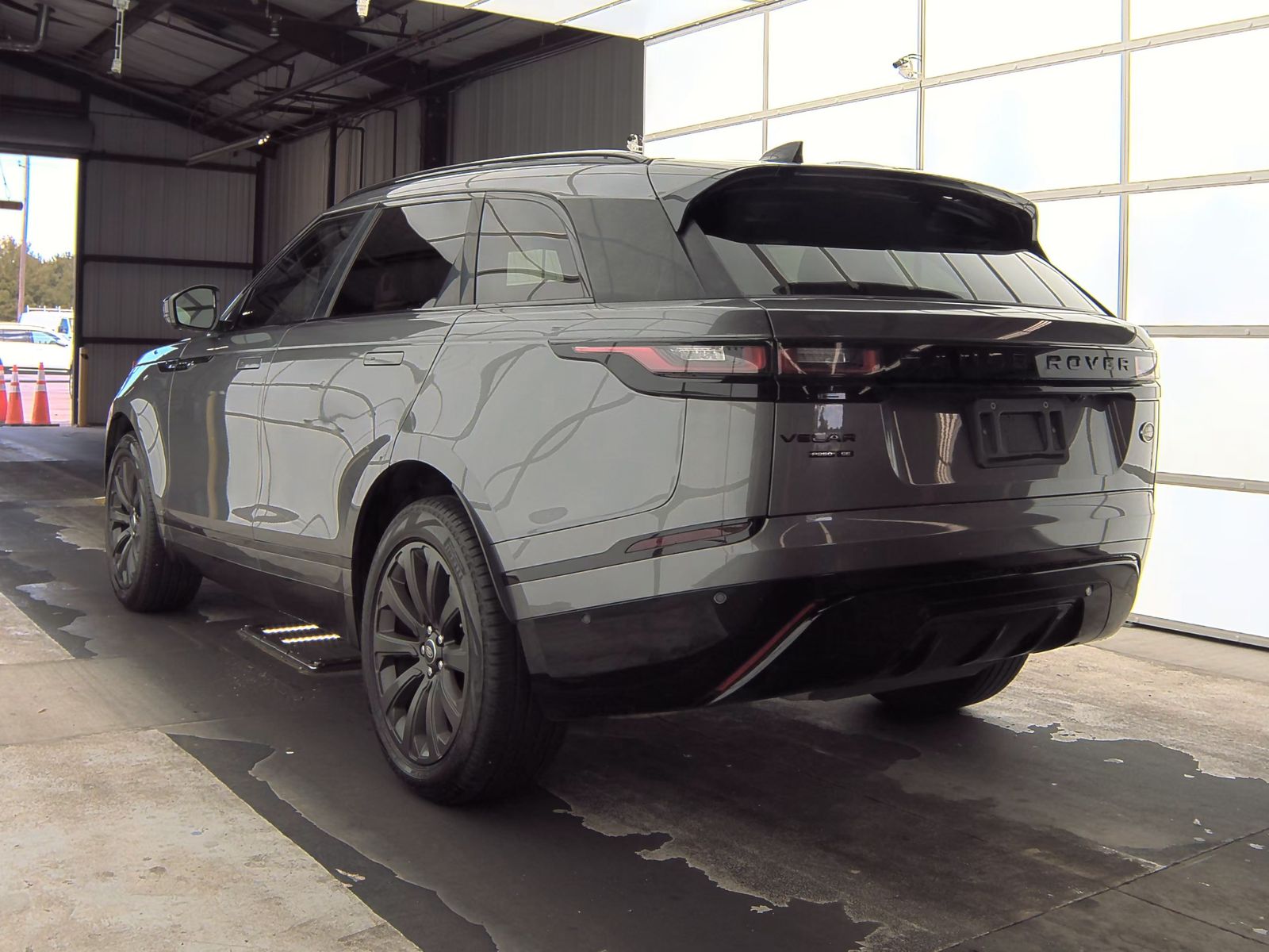 2019 Land Rover Range Rover Velar R-Dynamic SE AWD