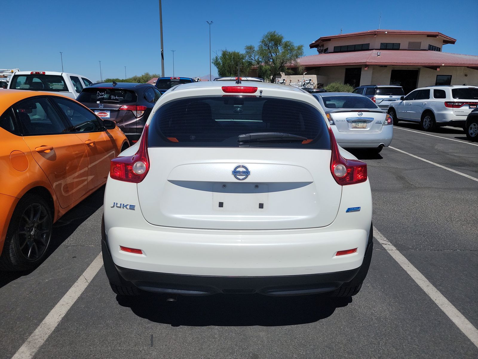 2014 Nissan JUKE S FWD