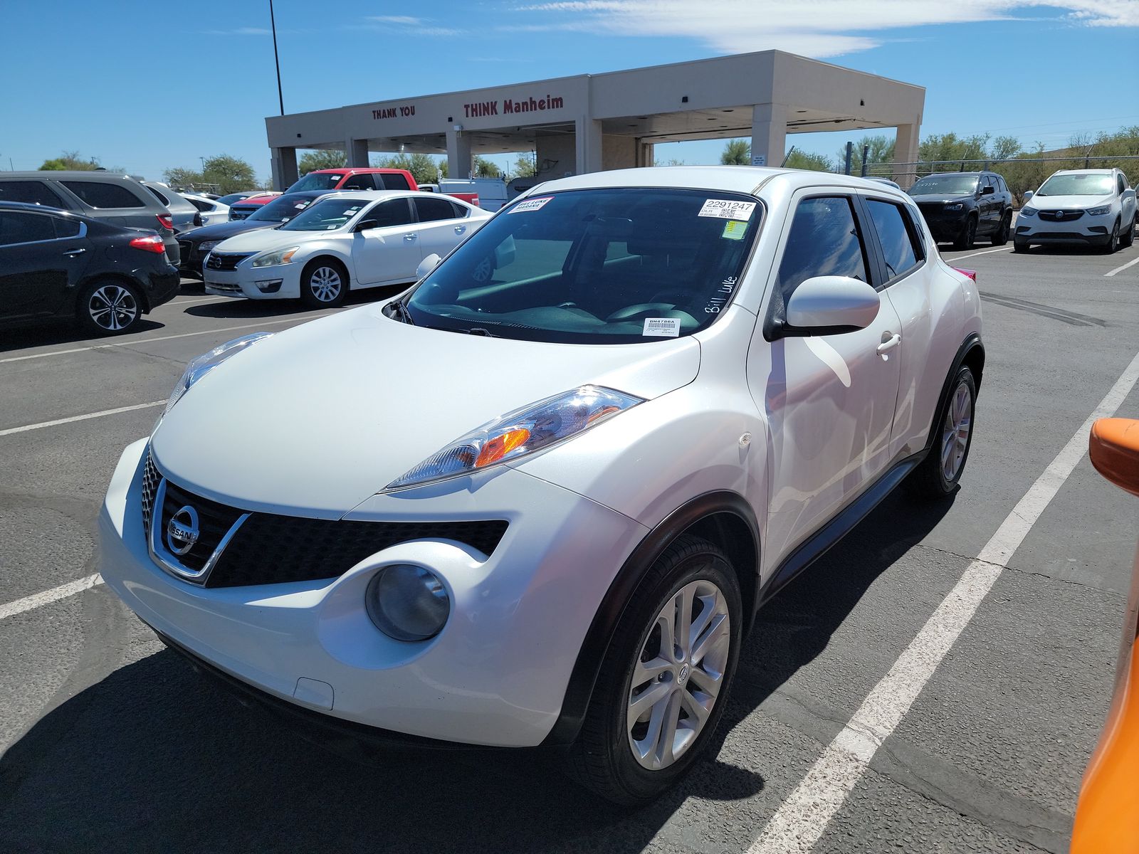 2014 Nissan JUKE S FWD