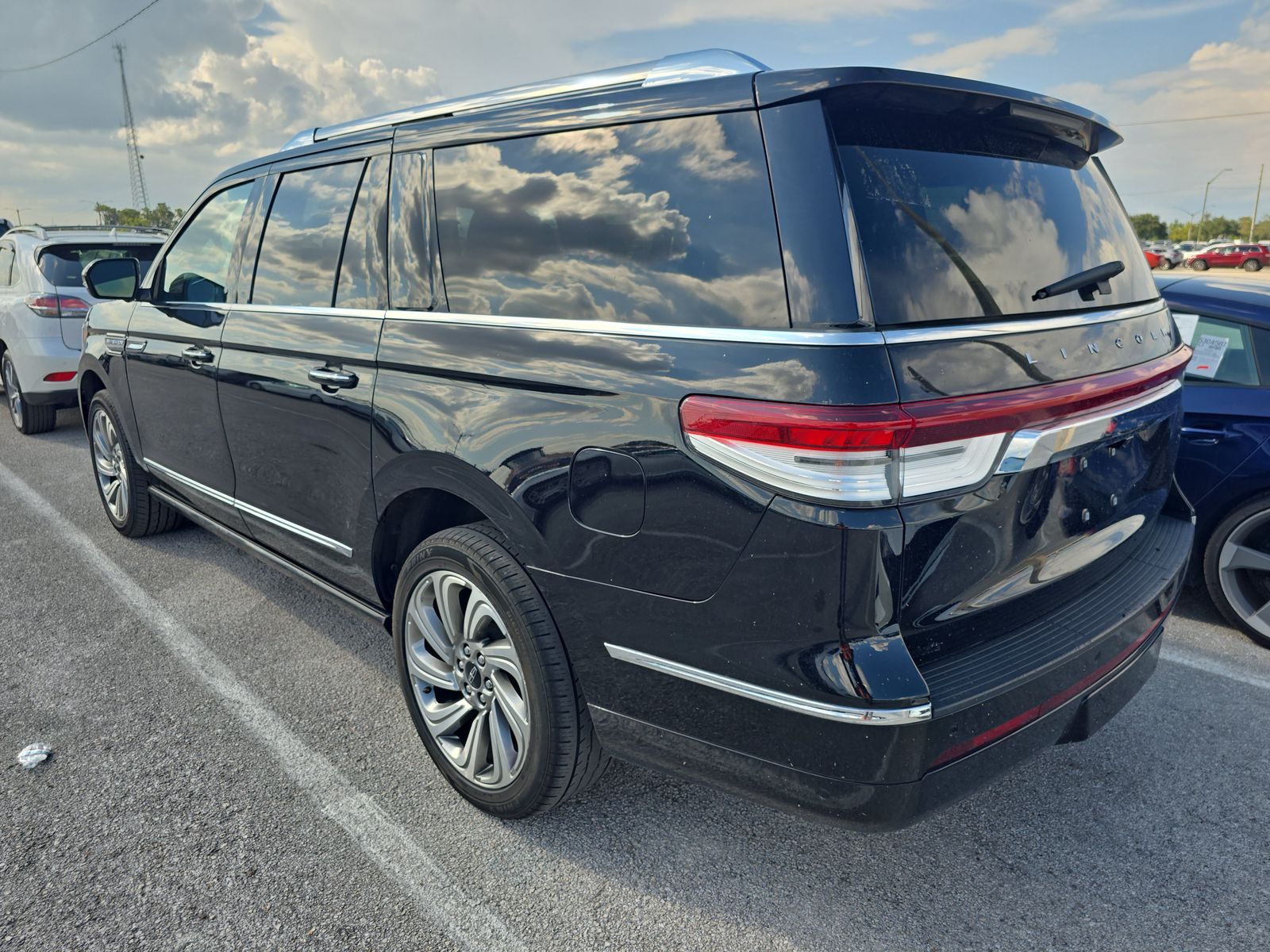 2022 Lincoln Navigator L Reserve AWD