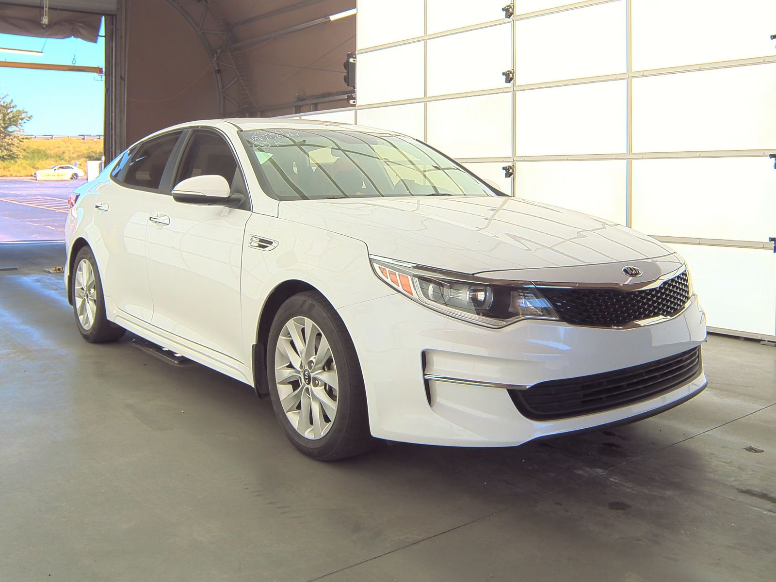 2018 Kia Optima LX FWD