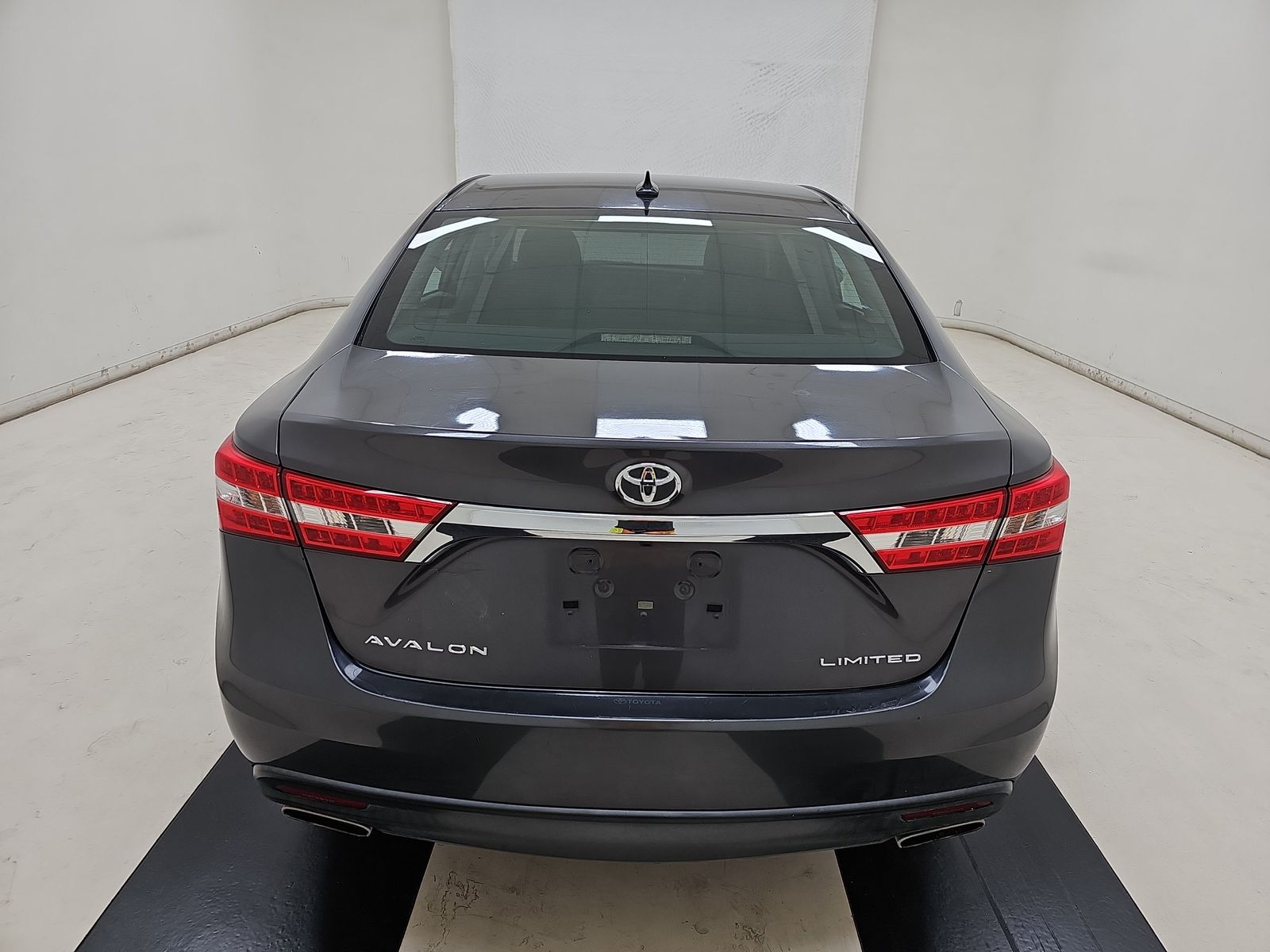 2015 Toyota Avalon Limited FWD