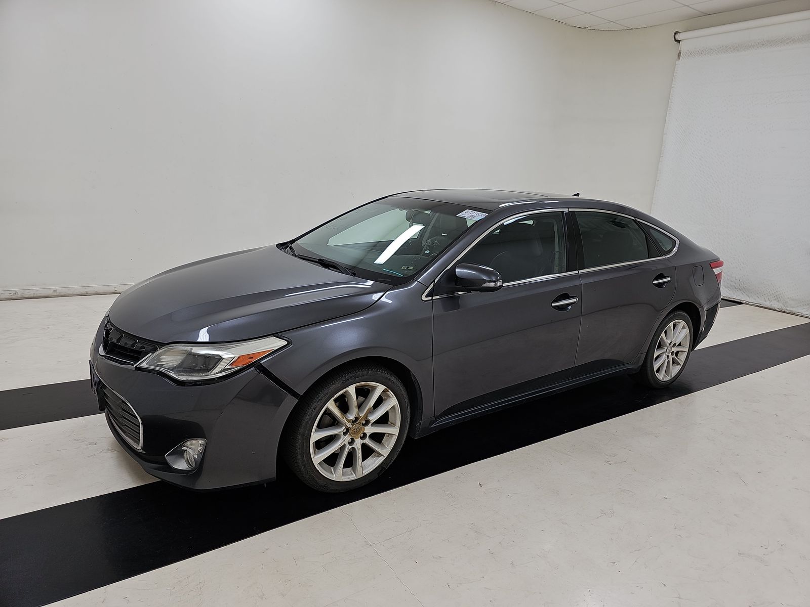 2015 Toyota Avalon Limited FWD