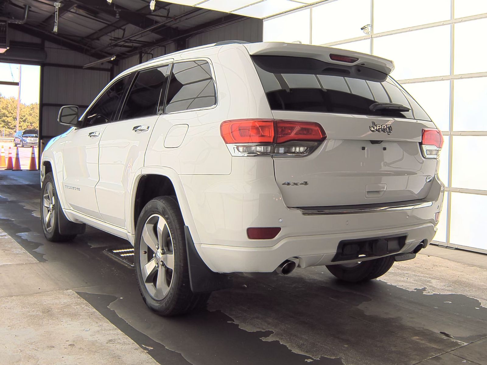 2014 Jeep Grand Cherokee Overland AWD