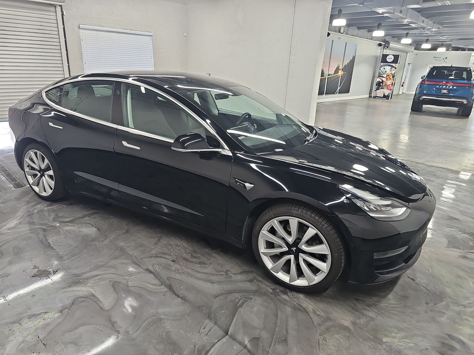 2020 Tesla Model 3 Standard Range Plus RWD