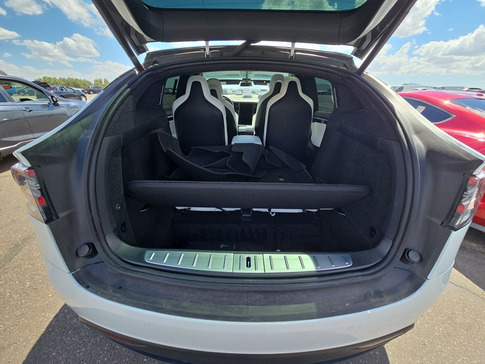 2018 Tesla Model X 75D AWD