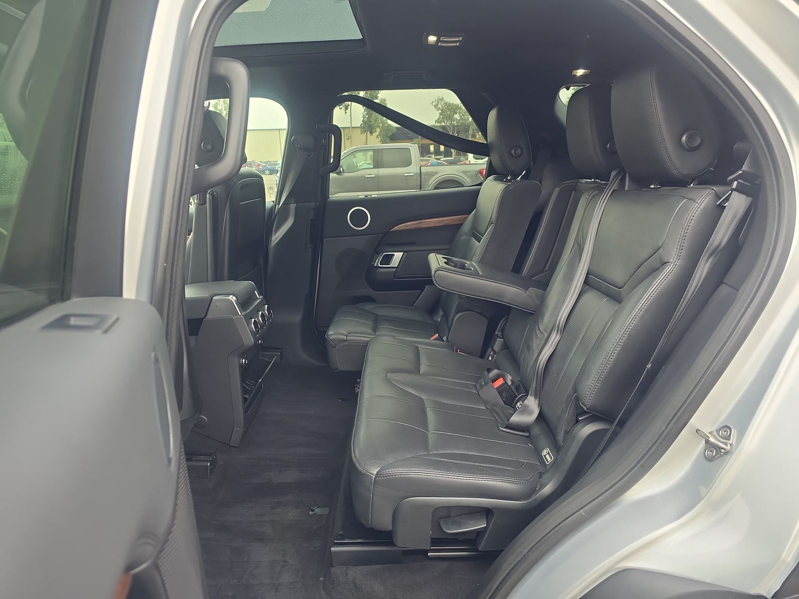 2018 Land Rover Discovery HSE AWD