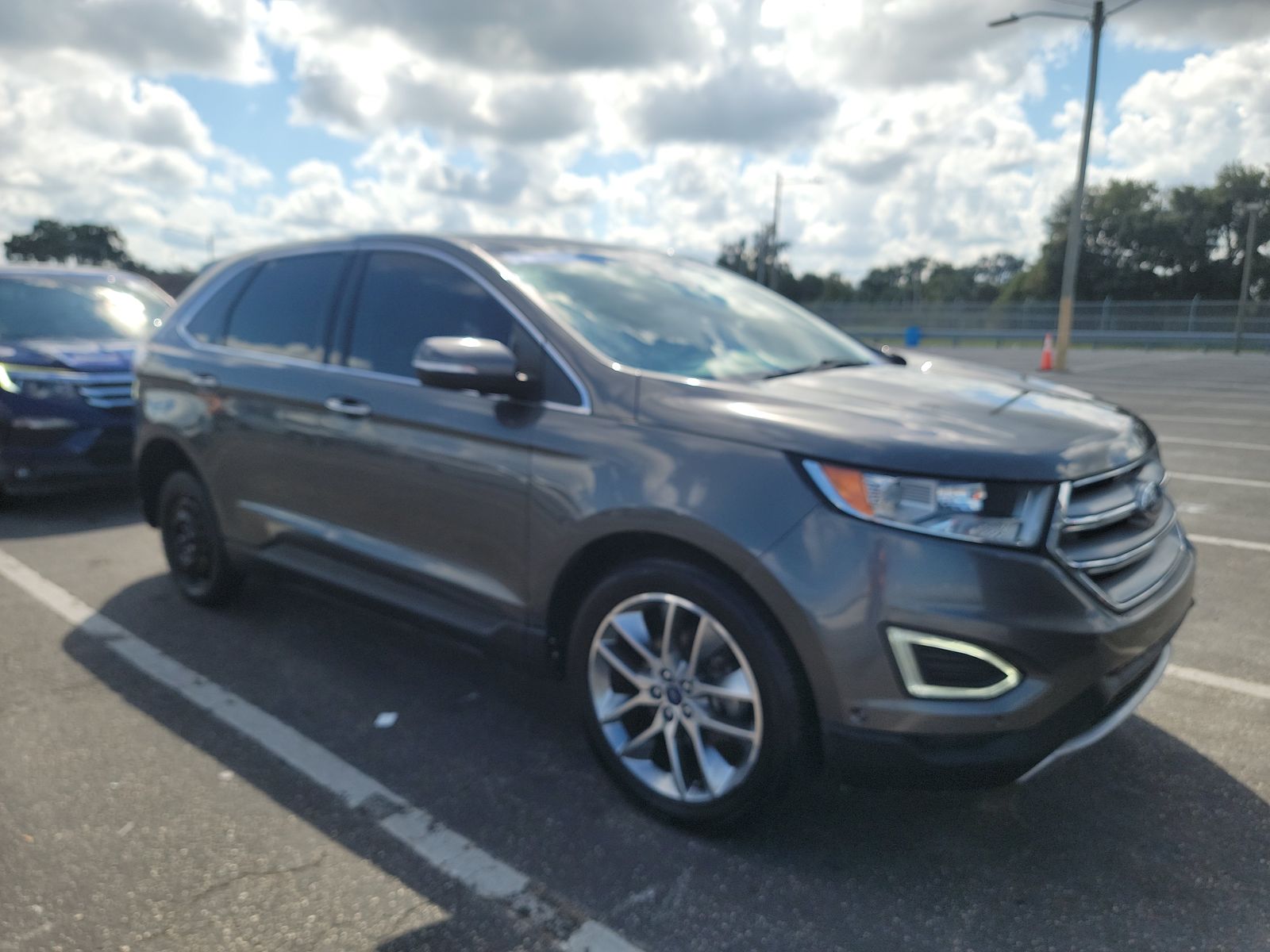 2016 Ford Edge Titanium FWD