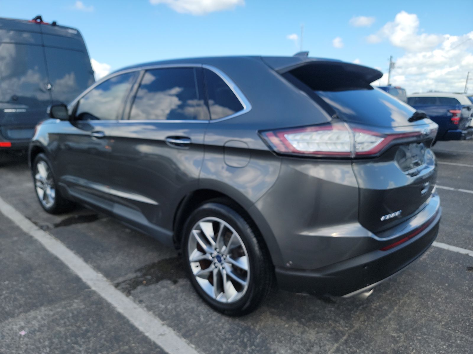 2016 Ford Edge Titanium FWD