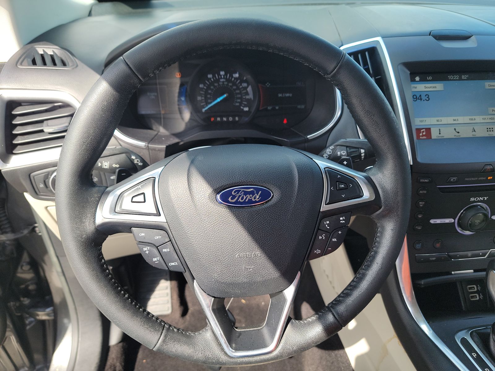 2016 Ford Edge Titanium FWD