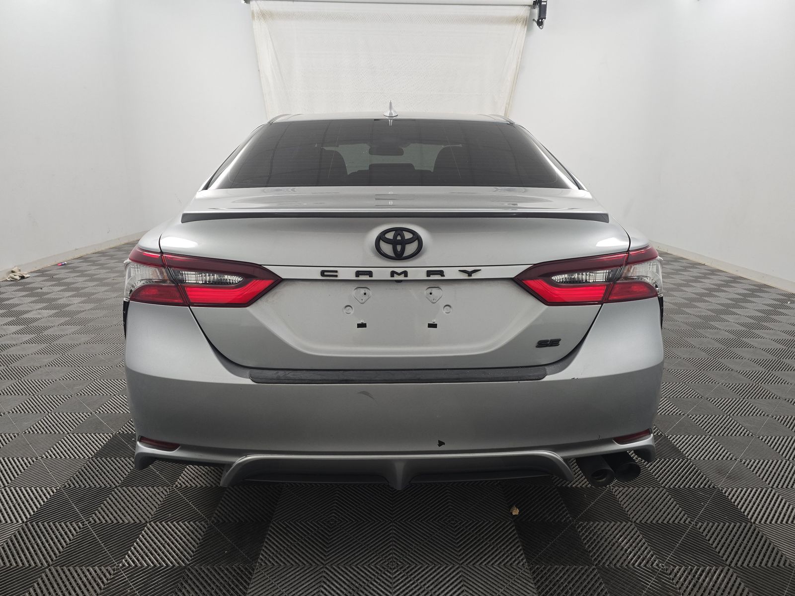 2021 Toyota Camry SE FWD