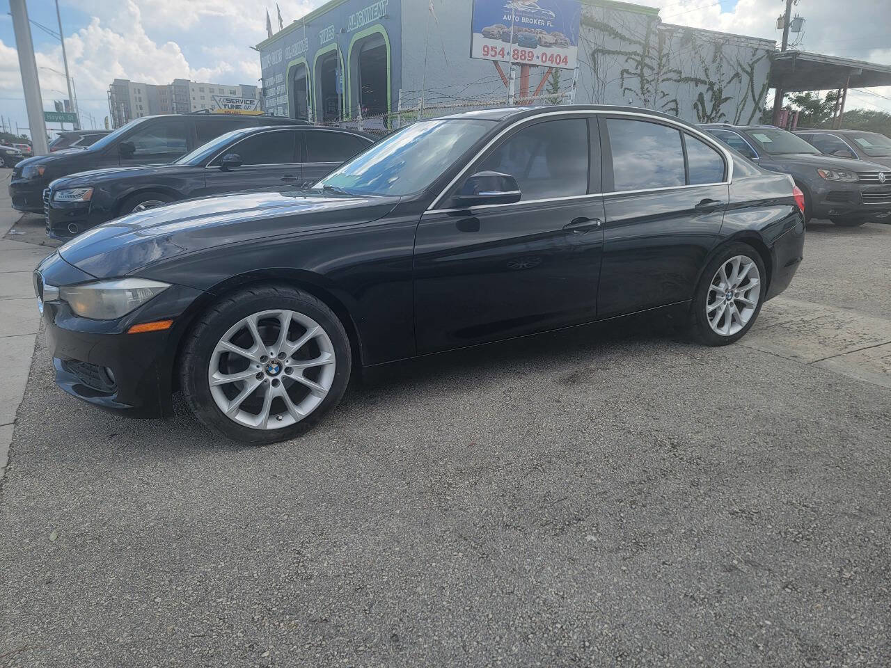2015 BMW 3 Series Sedan 320i SPORT LINE