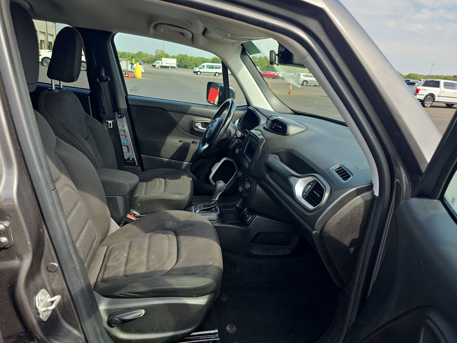 2018 Jeep Renegade Latitude FWD