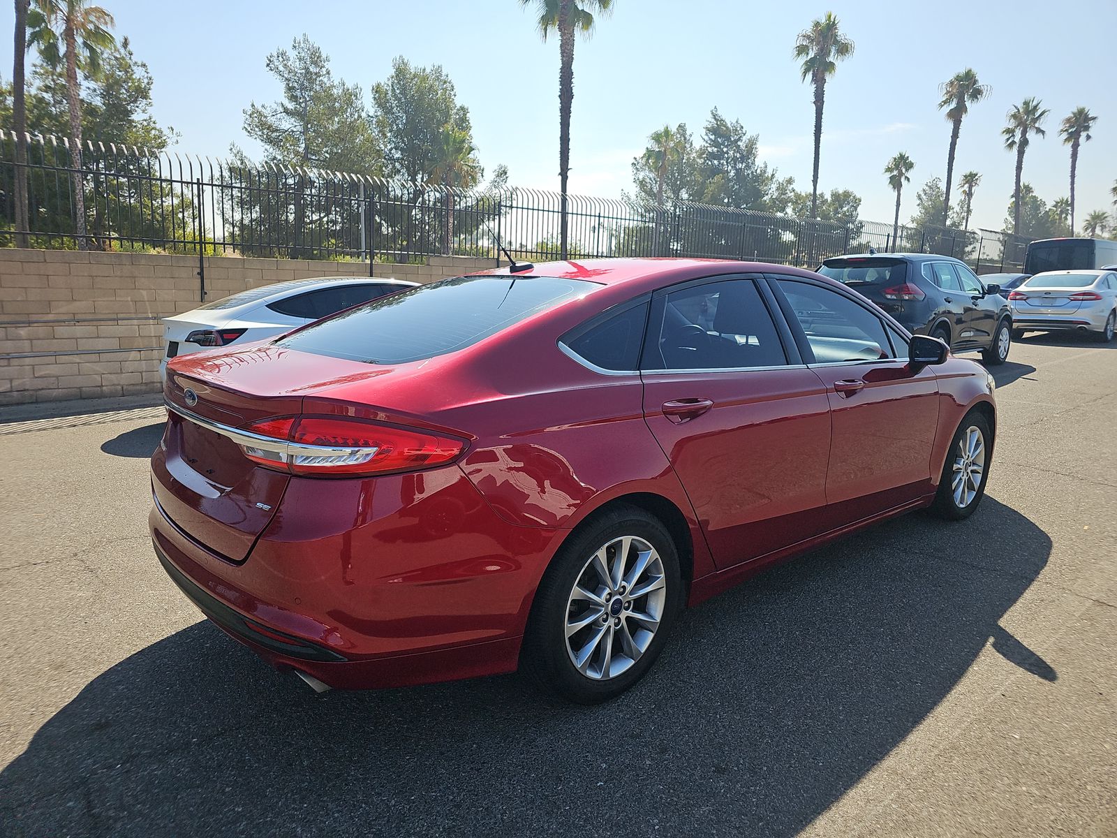 2017 Ford Fusion SE FWD