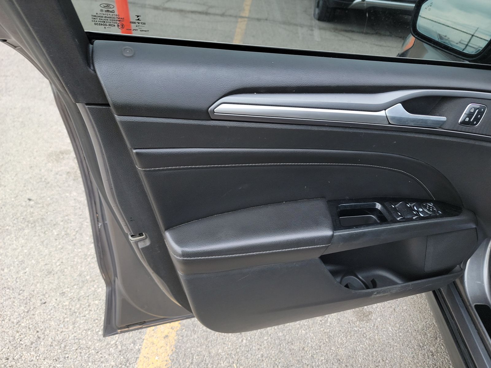 2014 Ford Fusion Hybrid Titanium FWD