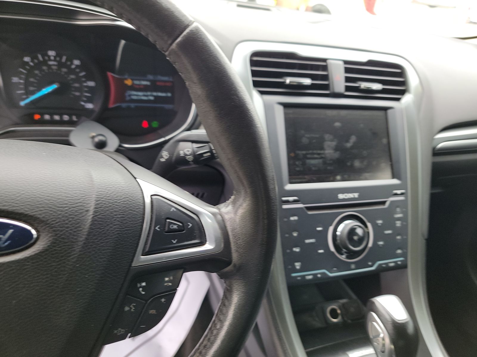 2014 Ford Fusion Hybrid Titanium FWD