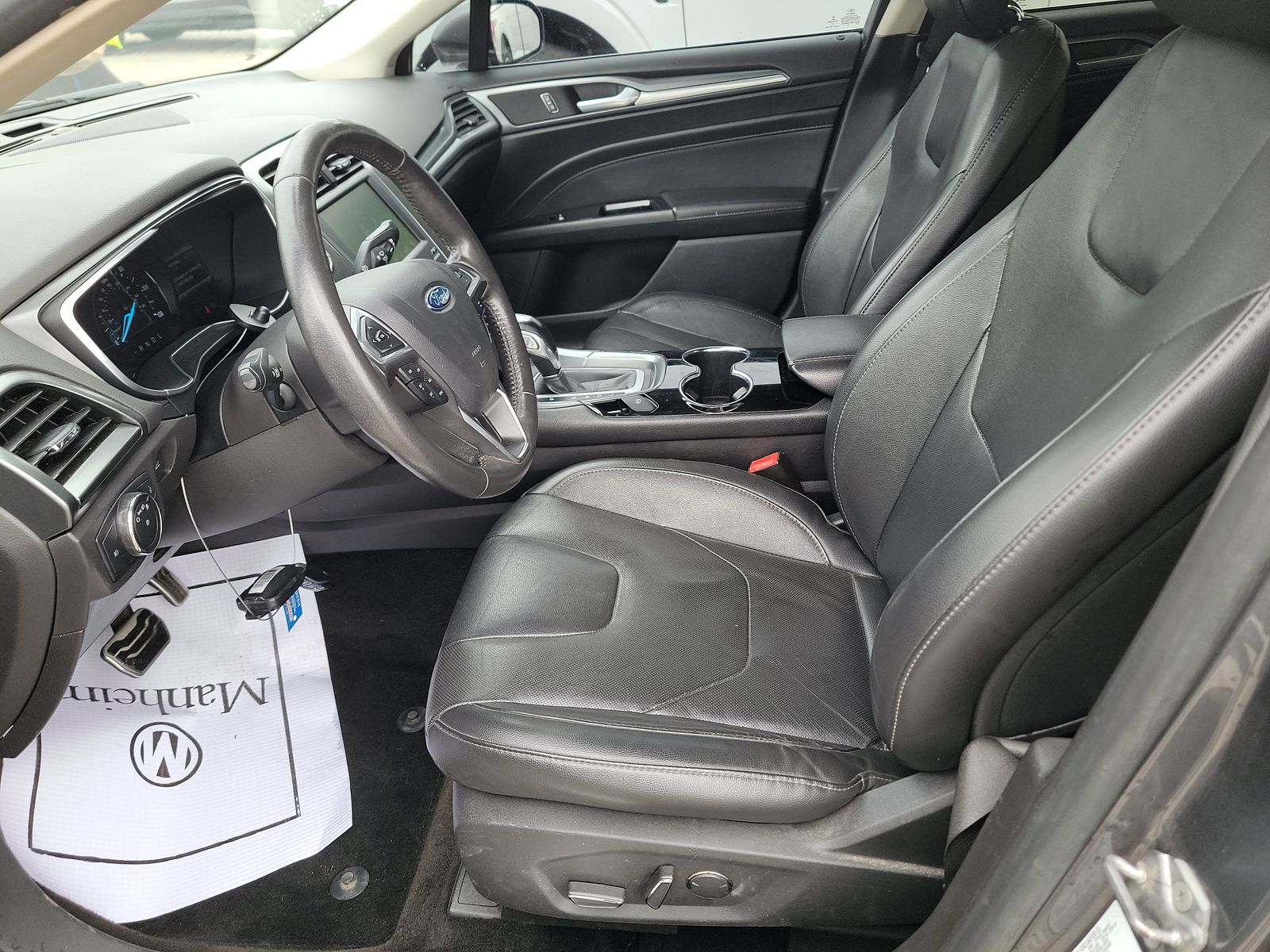 2014 Ford Fusion Hybrid Titanium FWD