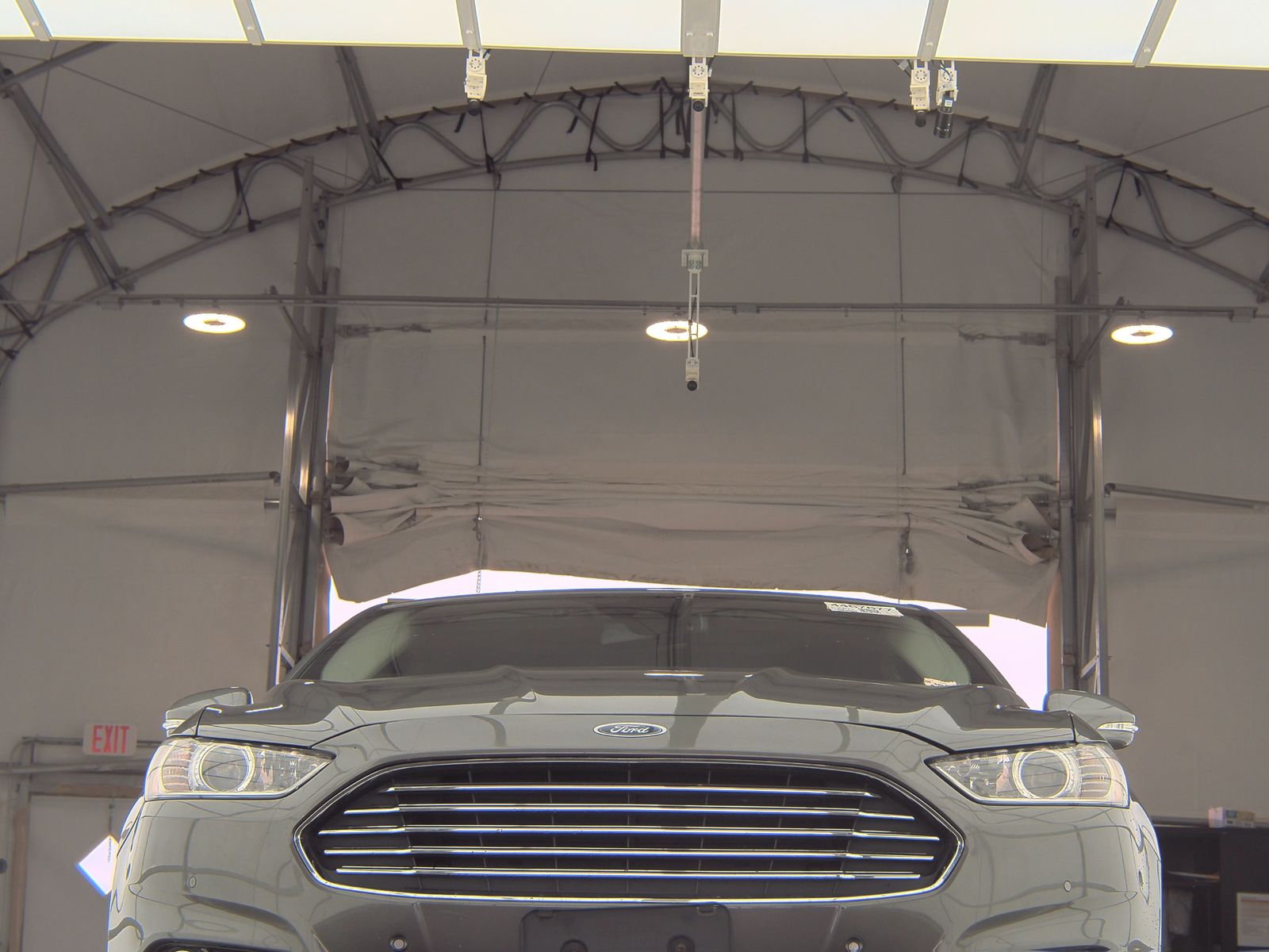 2014 Ford Fusion Hybrid Titanium FWD