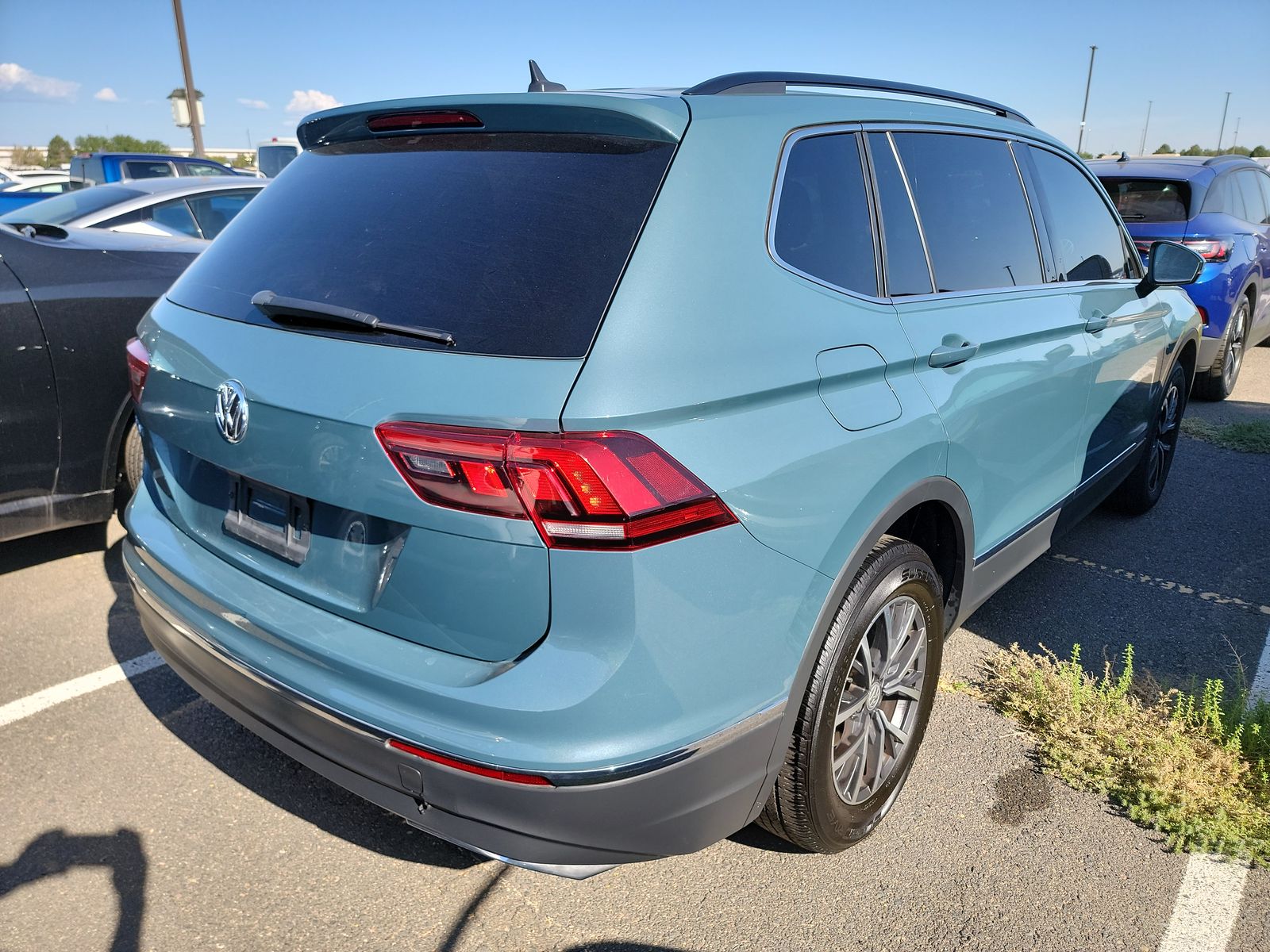 2020 Volkswagen Tiguan 2.0T SE FWD