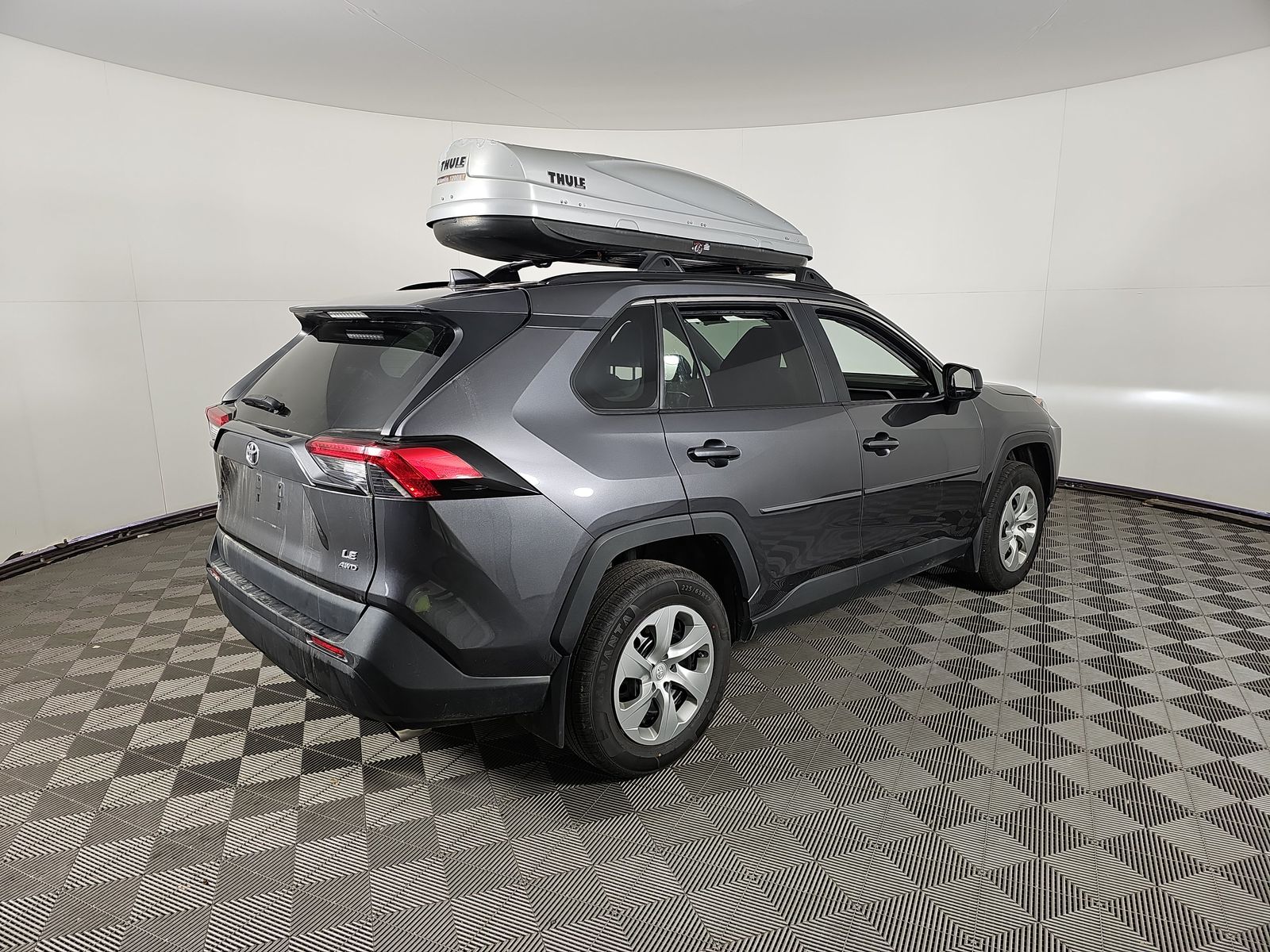 2021 Toyota RAV4 LE AWD