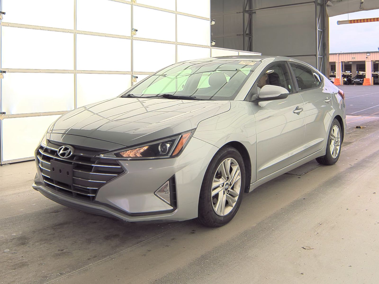 2020 Hyundai Elantra SEL FWD