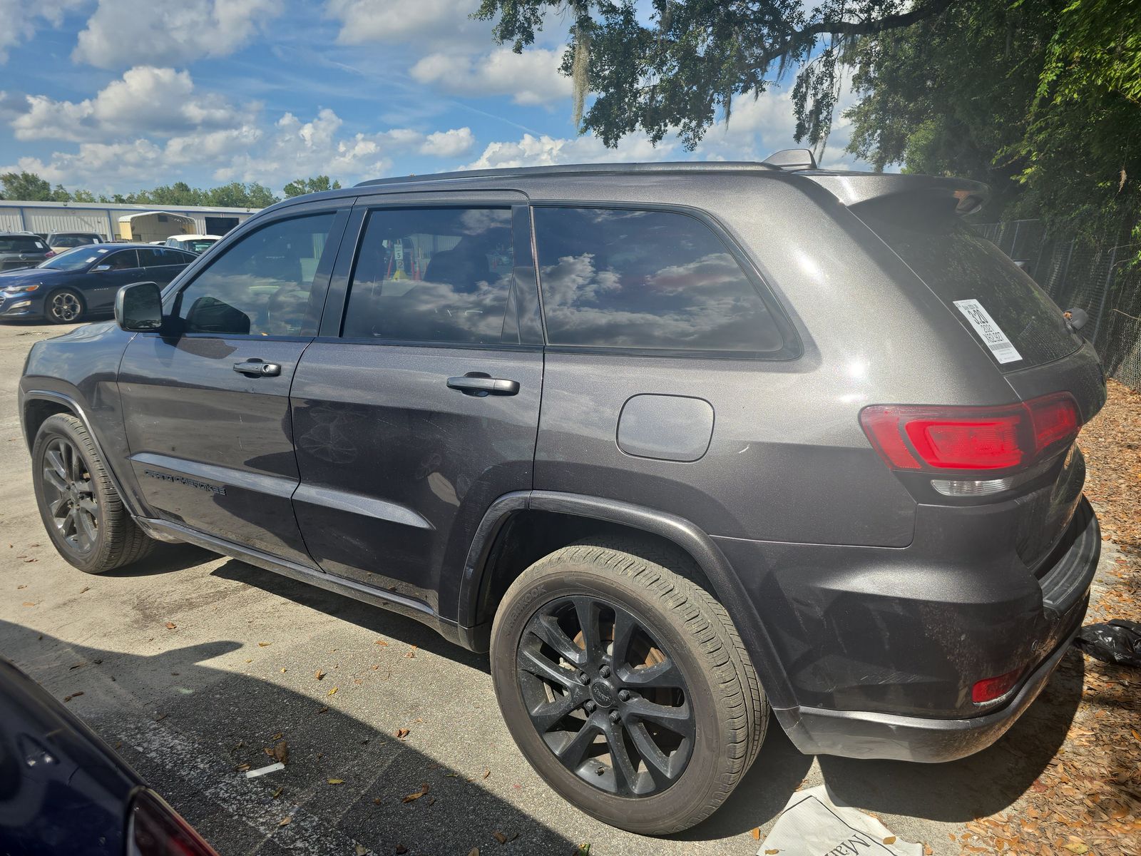 2021 Jeep Grand Cherokee Laredo X RWD