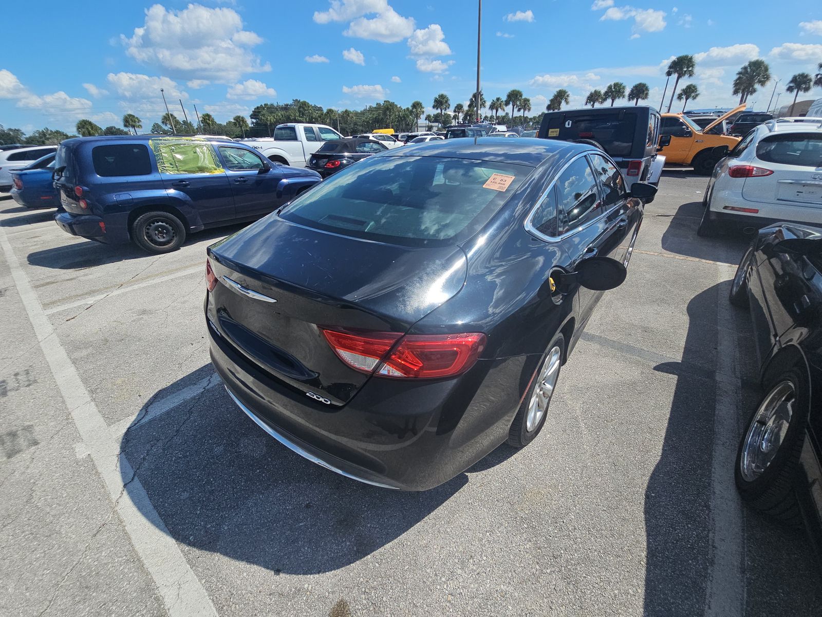 2015 Chrysler 200 Limited FWD