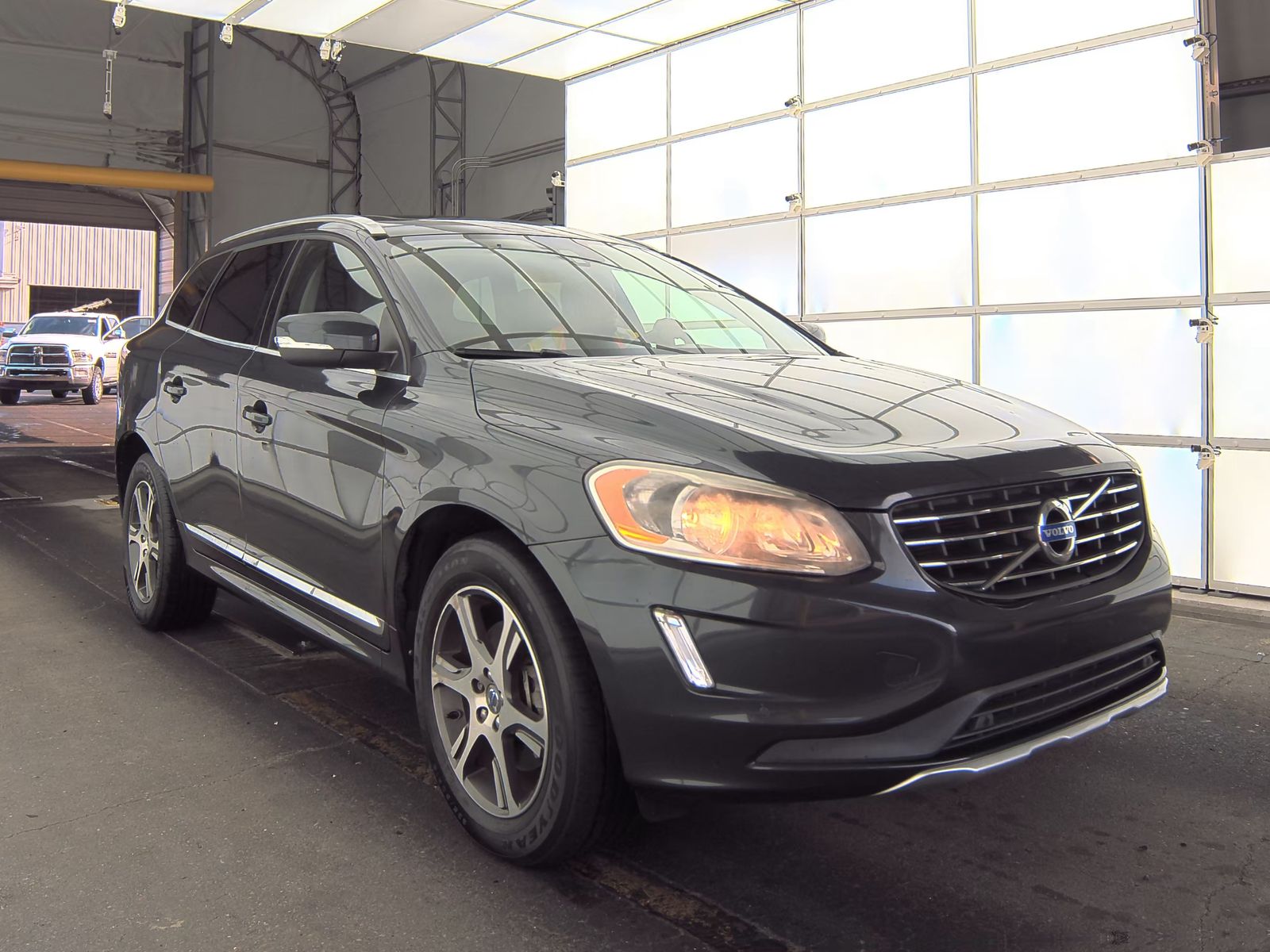 2015 Volvo XC60 T6 AWD