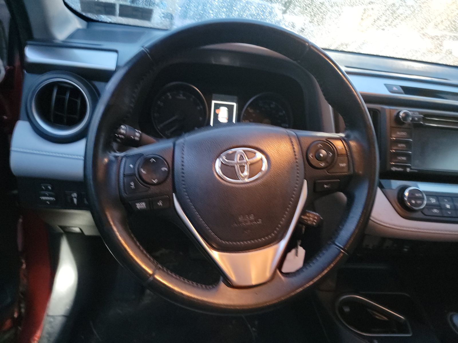 2017 Toyota RAV4 XLE AWD