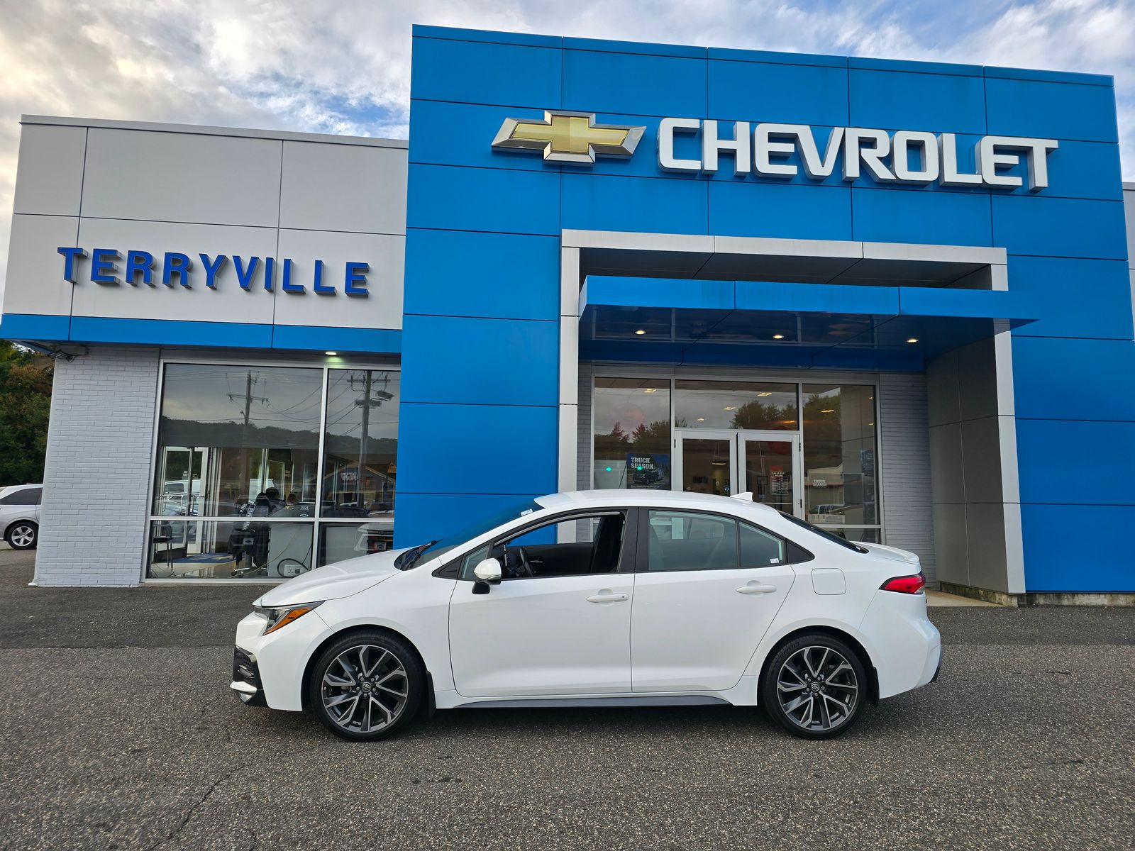 2021 Toyota Corolla SE Sedan