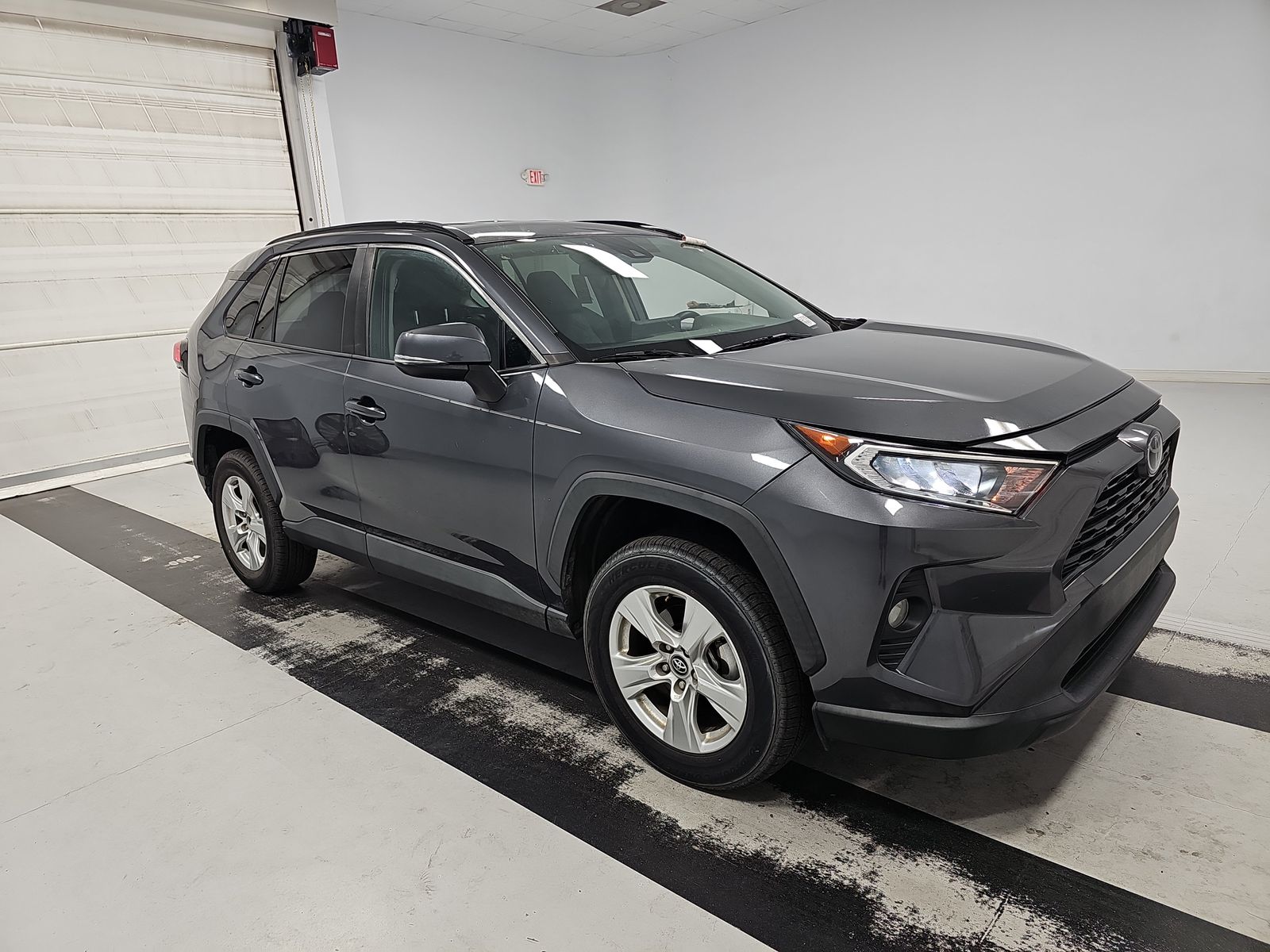 2020 Toyota RAV4 XLE FWD