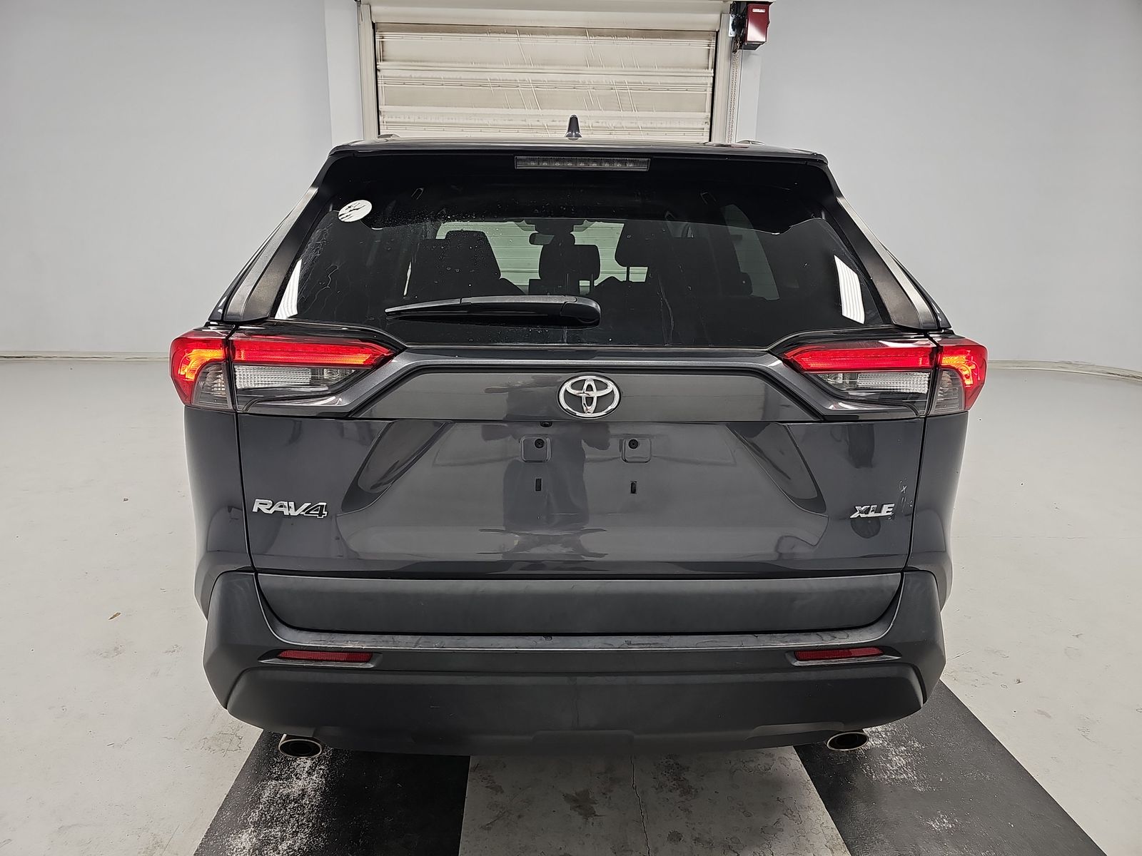 2020 Toyota RAV4 XLE FWD