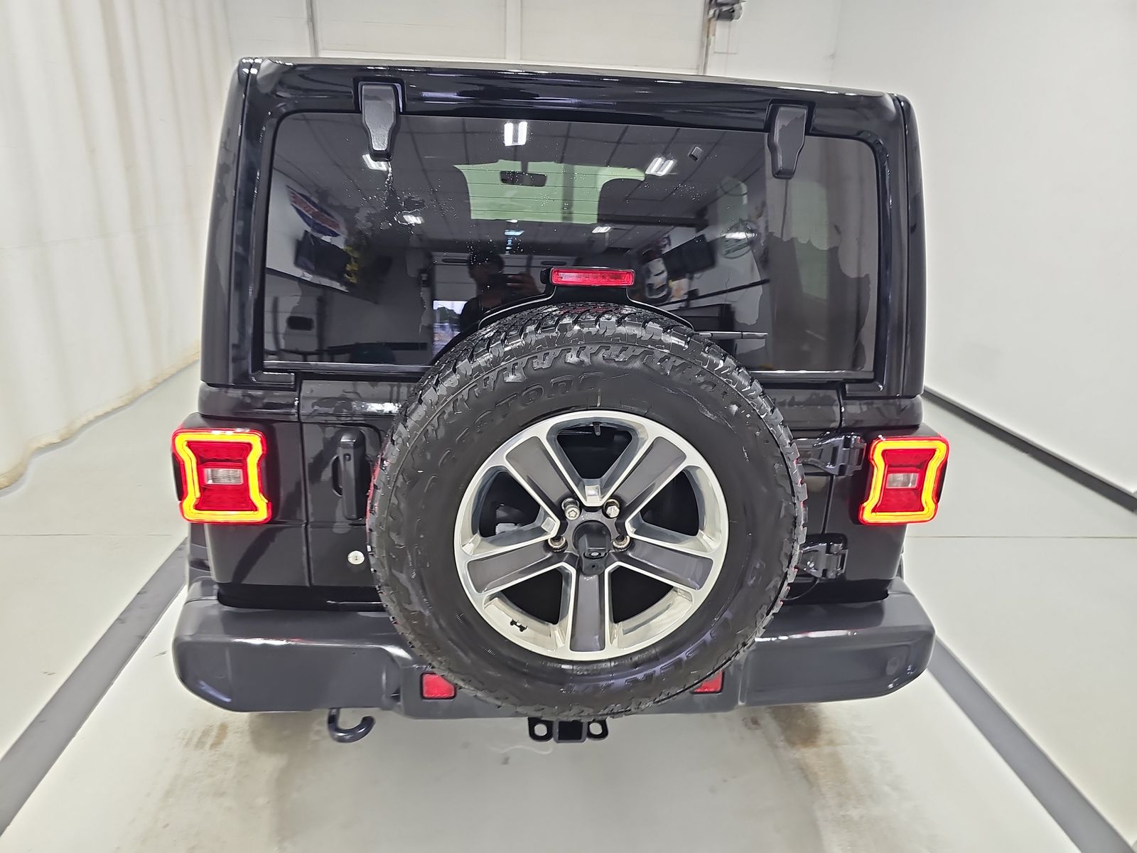 2018 Jeep Wrangler Unlimited Sahara AWD