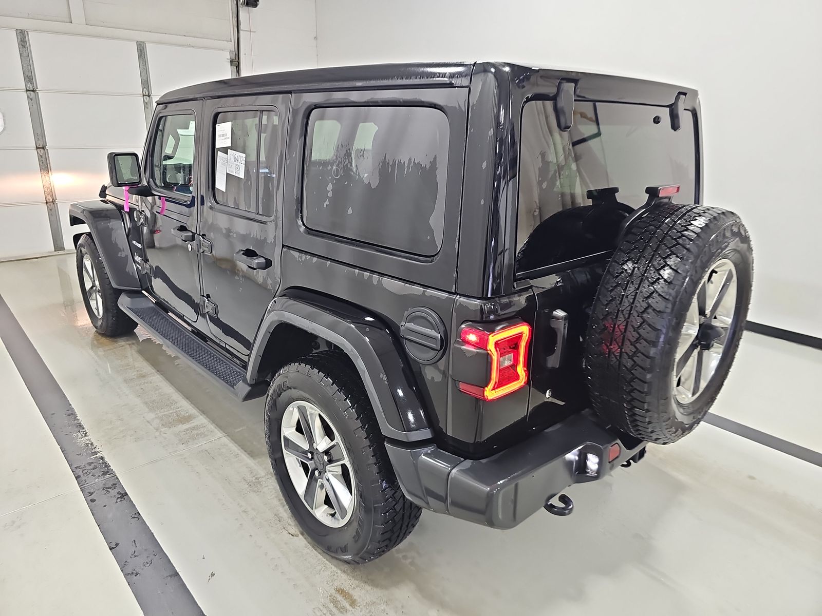 2018 Jeep Wrangler Unlimited Sahara AWD