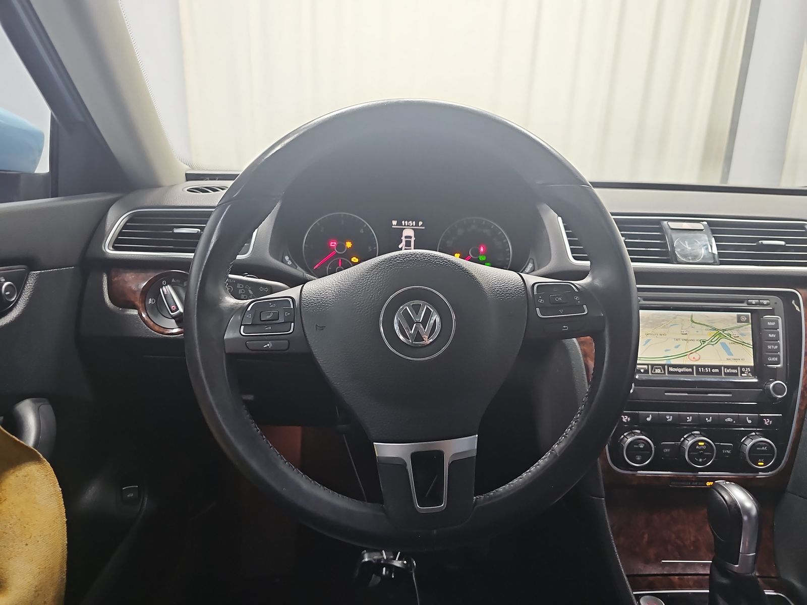 2013 Volkswagen Passat 2.0L TDI SEL Premium FWD