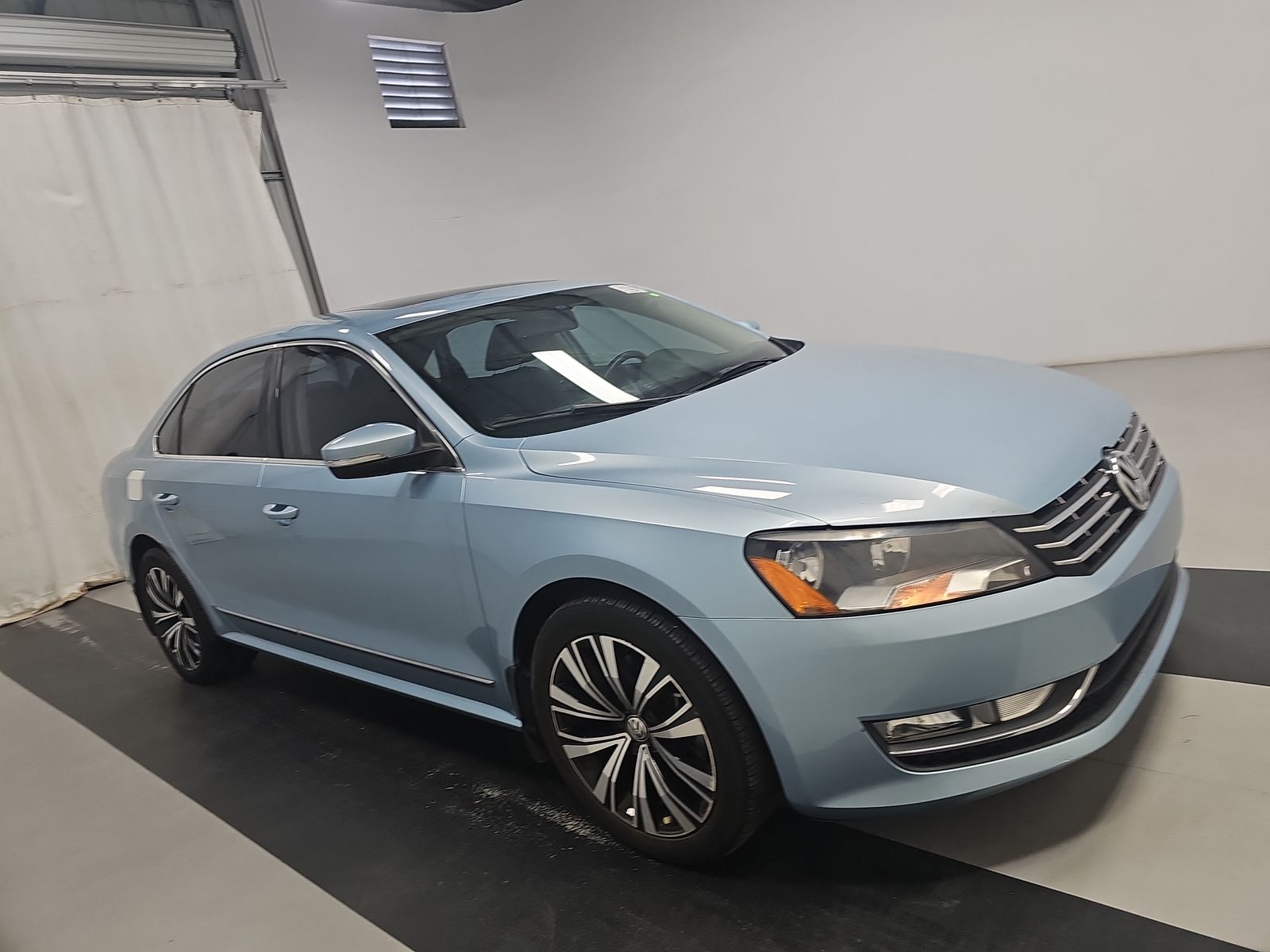 2013 Volkswagen Passat 2.0L TDI SEL Premium FWD