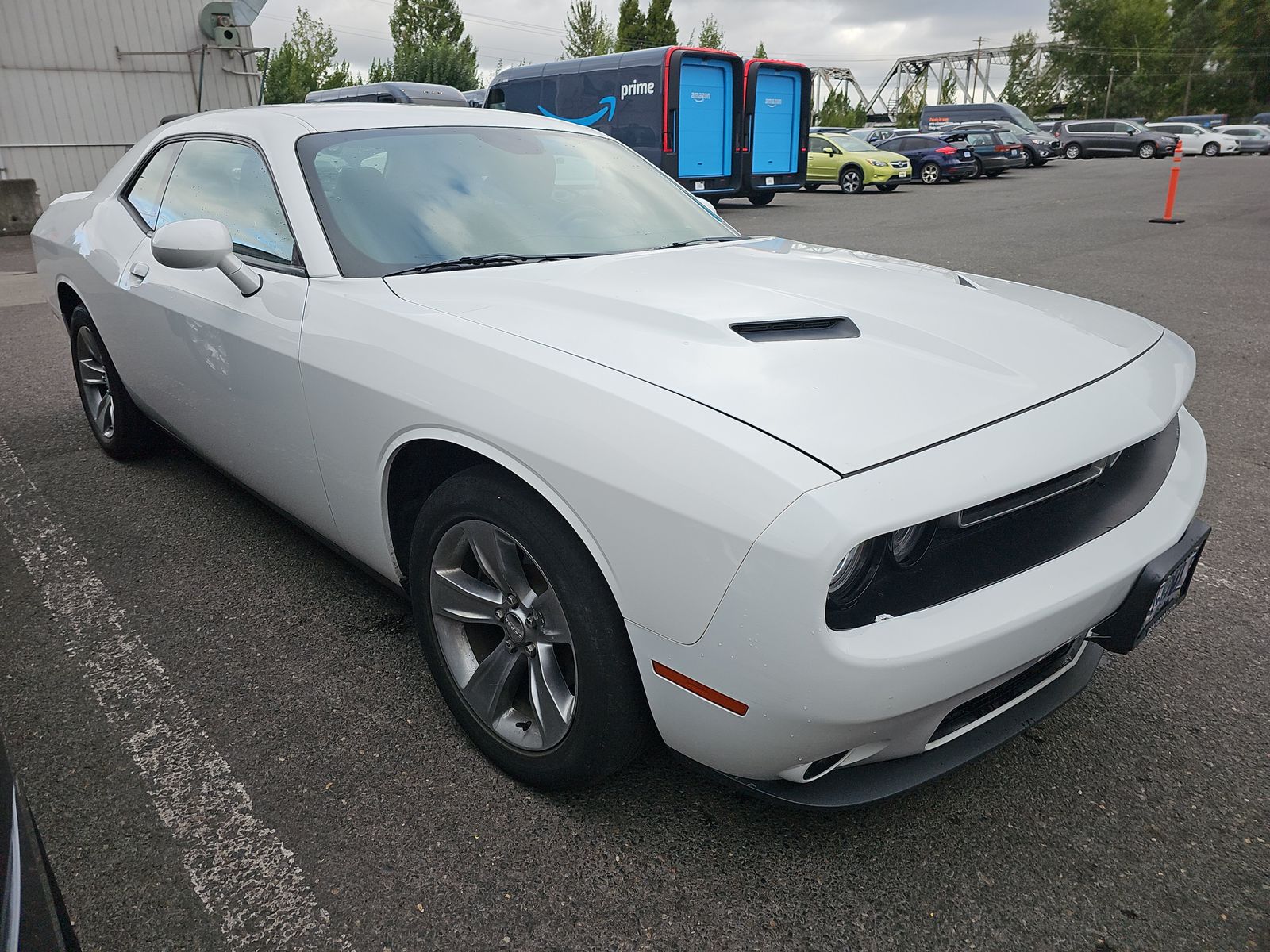 2019 Dodge Challenger SXT RWD