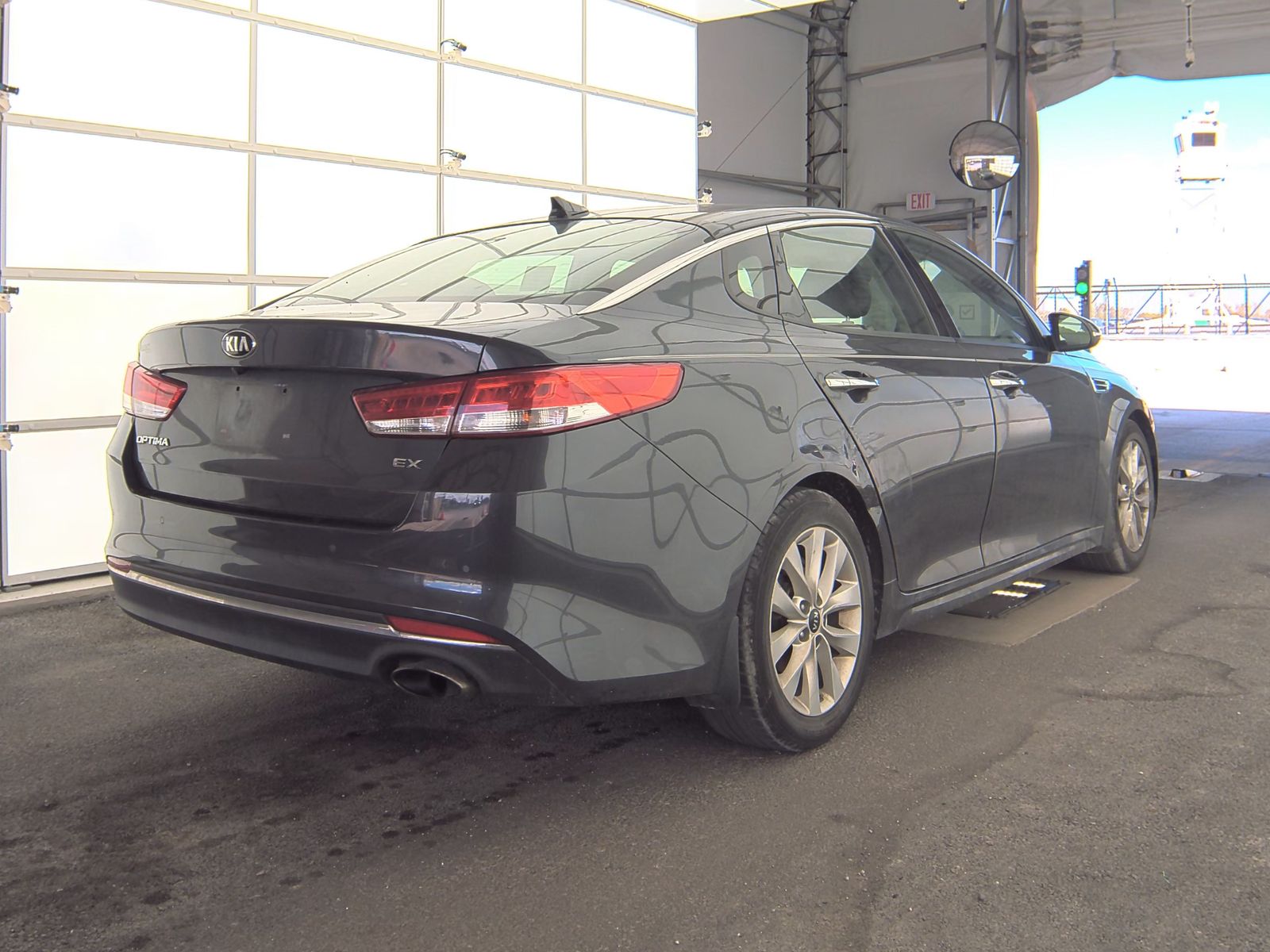 2017 Kia Optima EX FWD